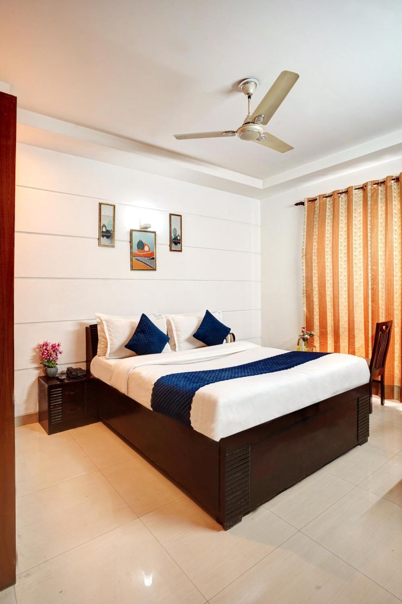 Hotel Nexhub - Huda Centre