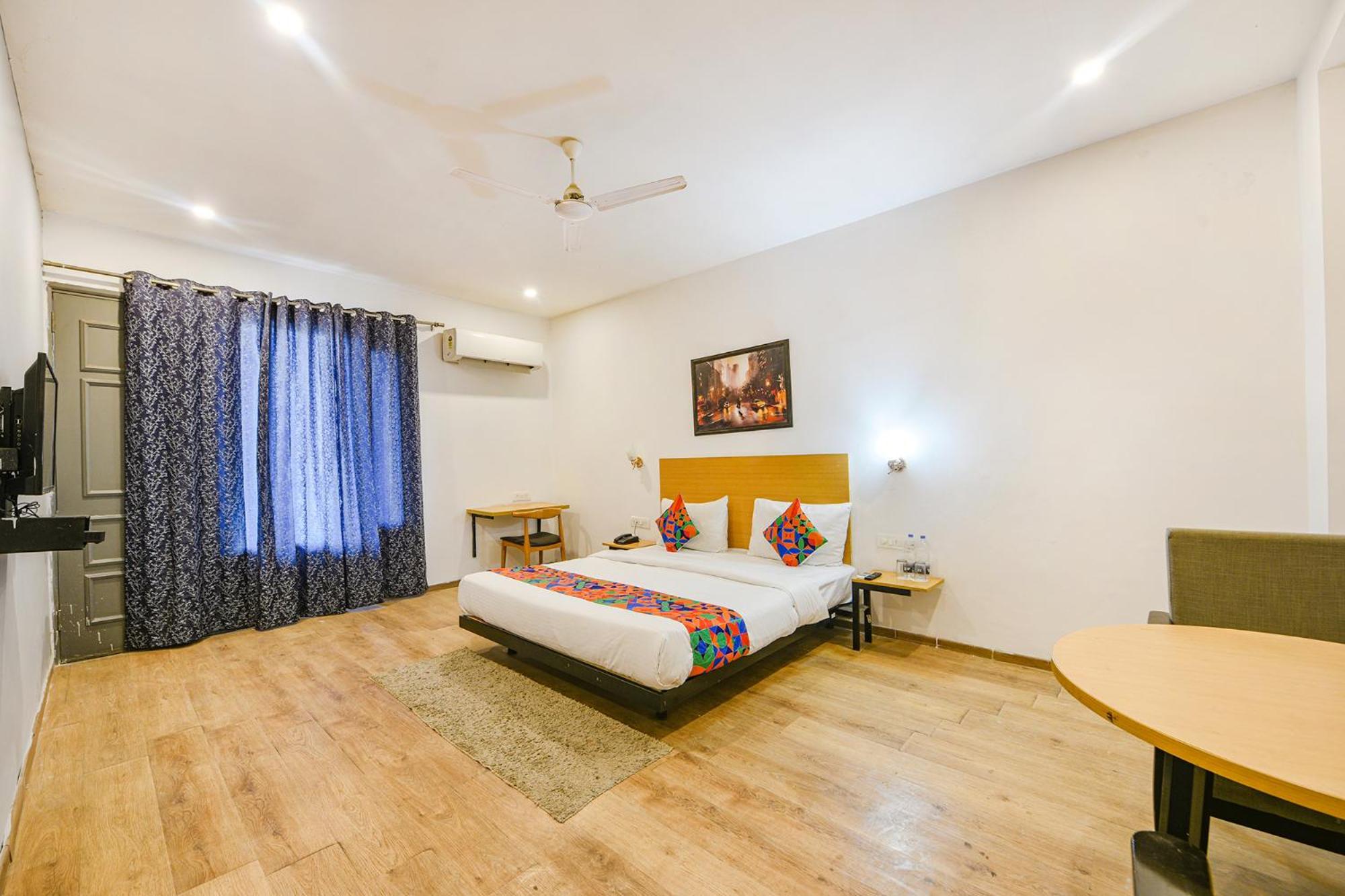 Fabhotel Comfort Residency I 4*