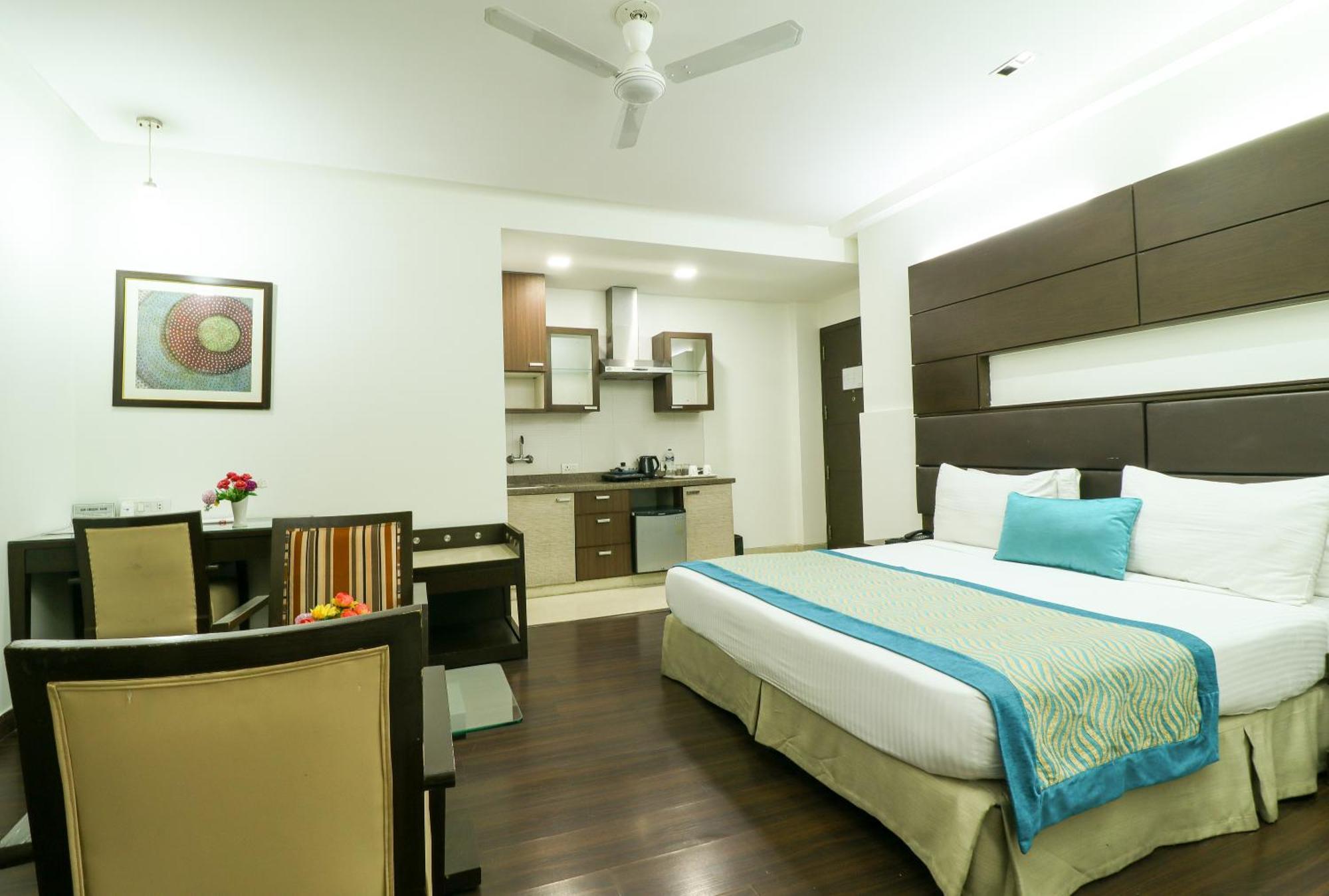 Convenient Executive Near Mg Road Metro Apartment Gurgaon