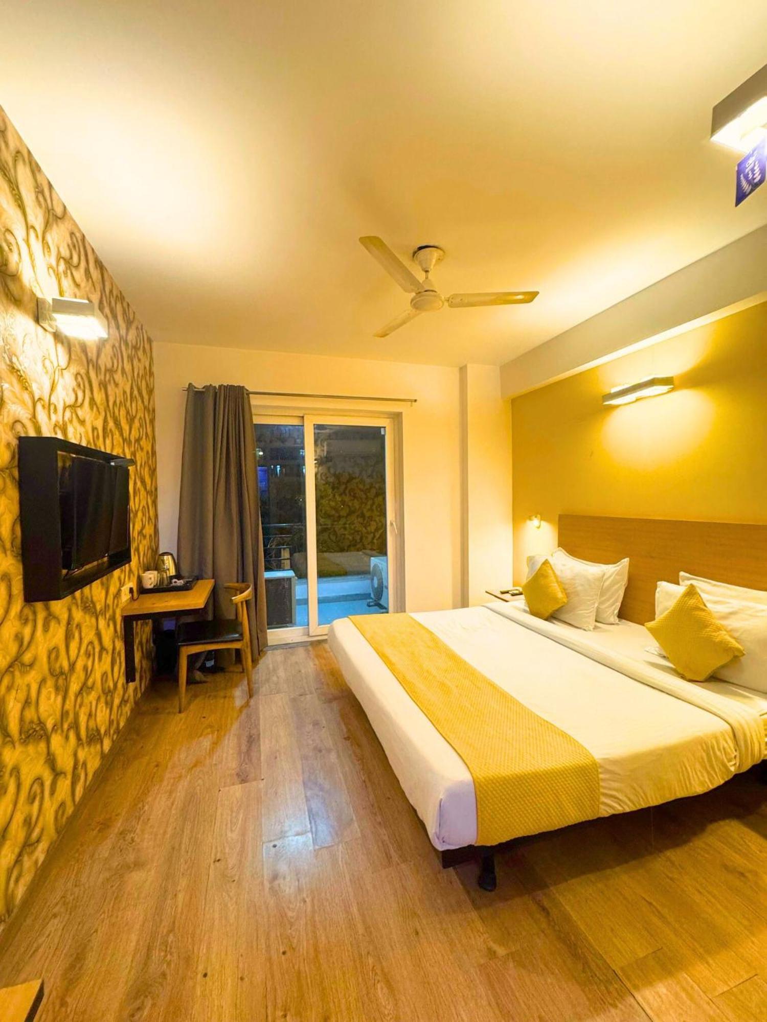 Hotel My One Gurgaon