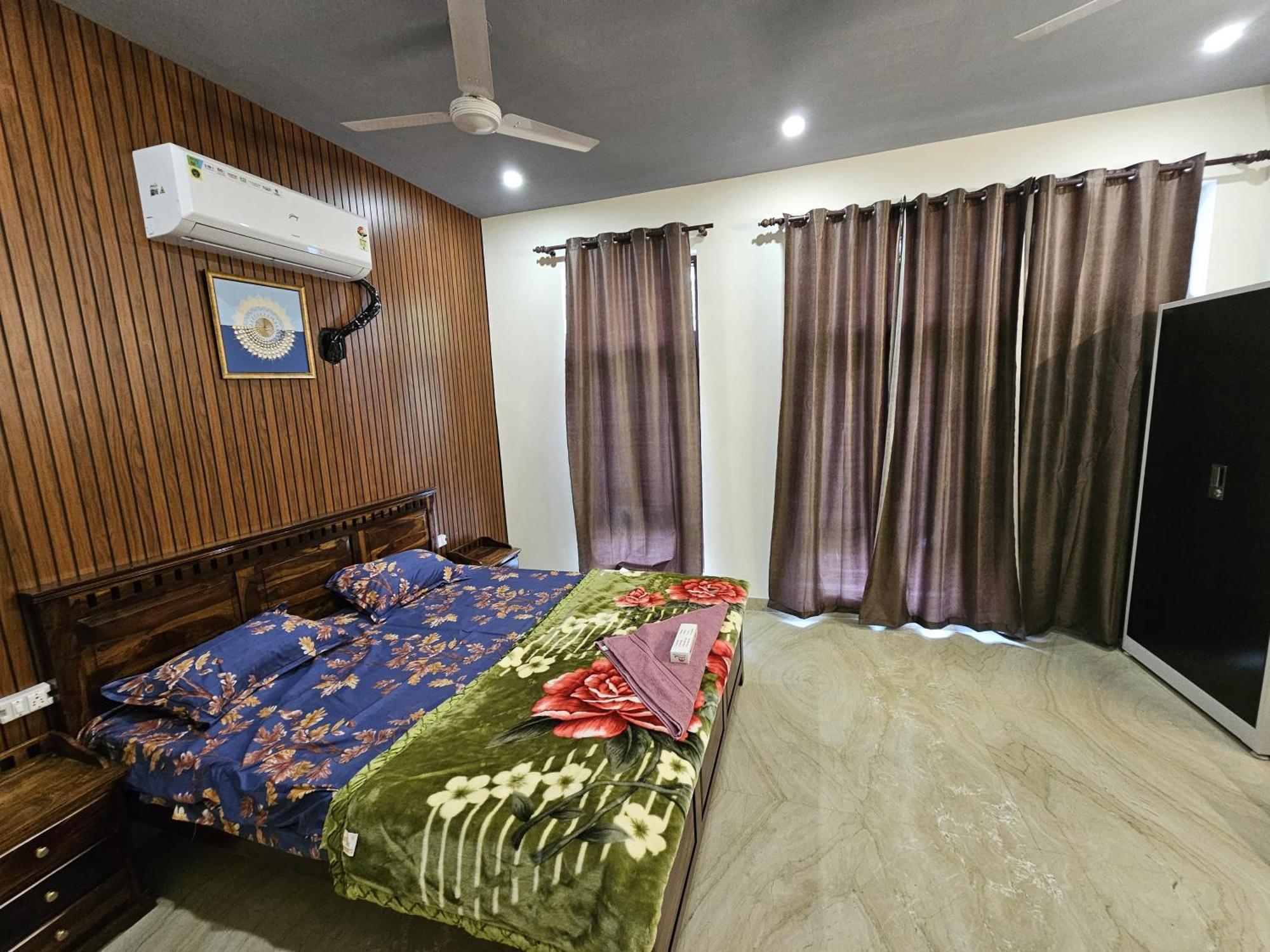 Sky Bloom Residency Sector 22 Apartment Gurgaon