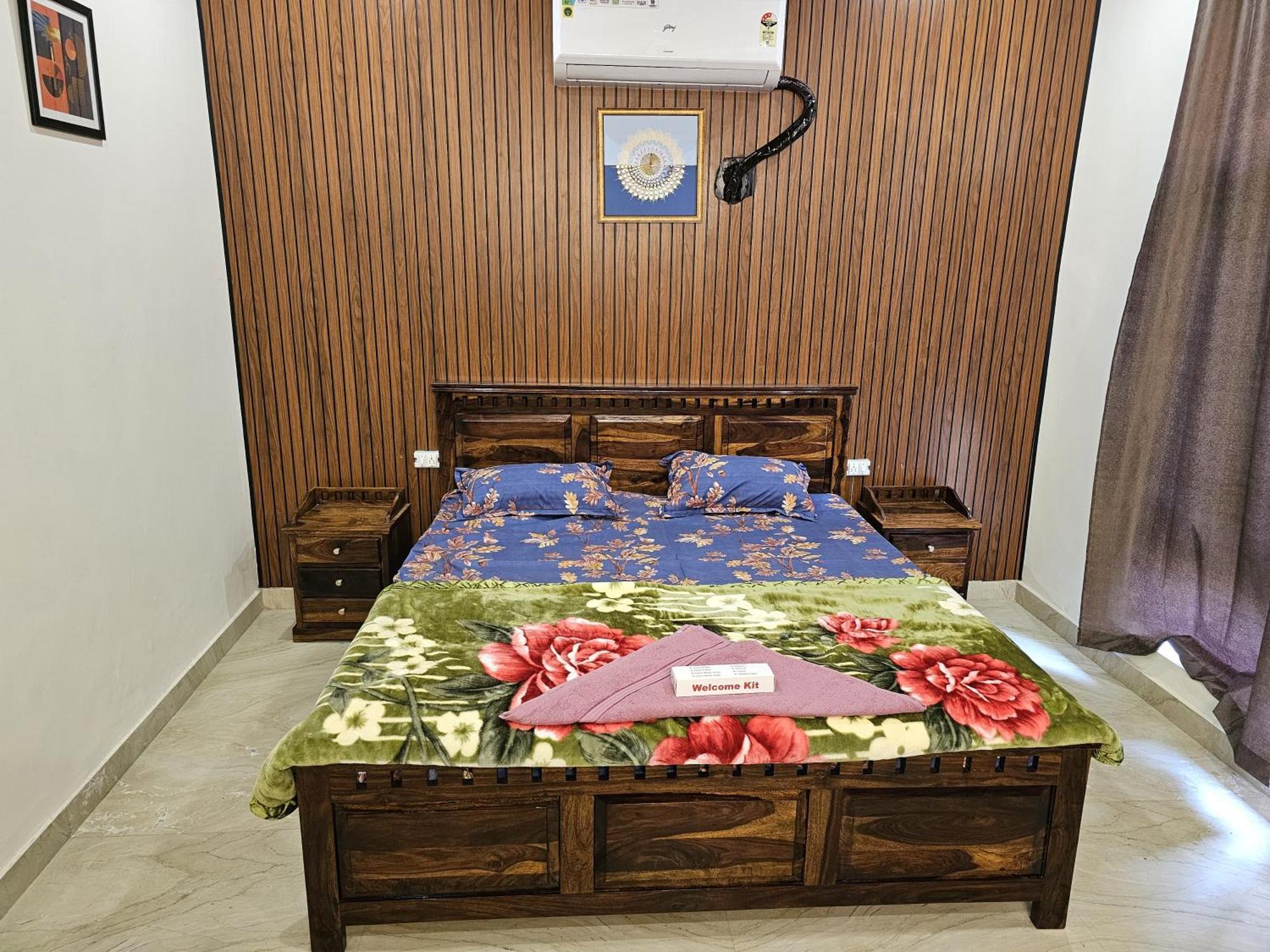 Sky Bloom Residency Sector 22 * Gurgaon