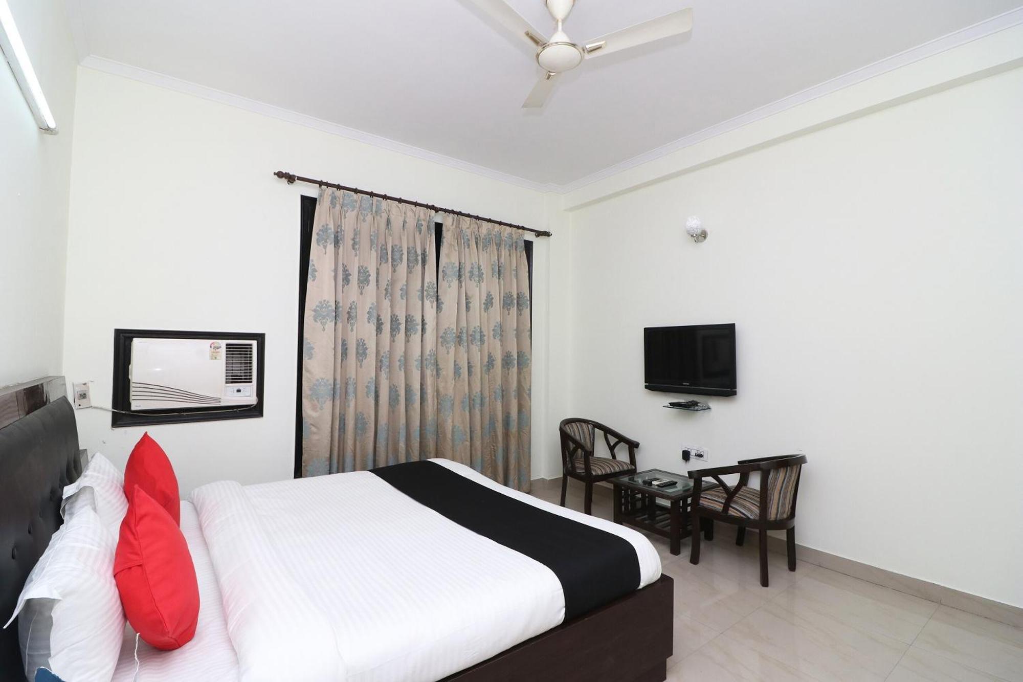 Hotel Collection O Maharaja Gurgaon