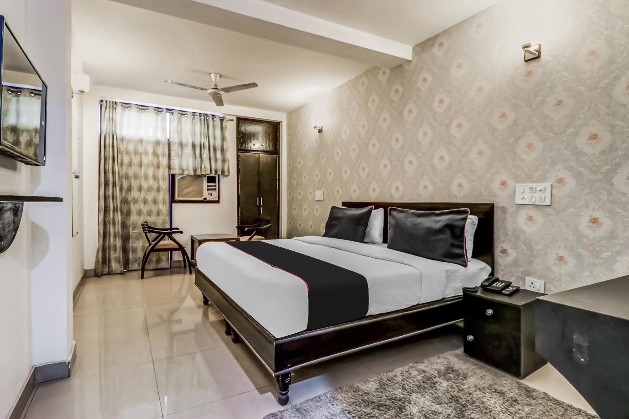 Hotel Collection O Serenity Homes *