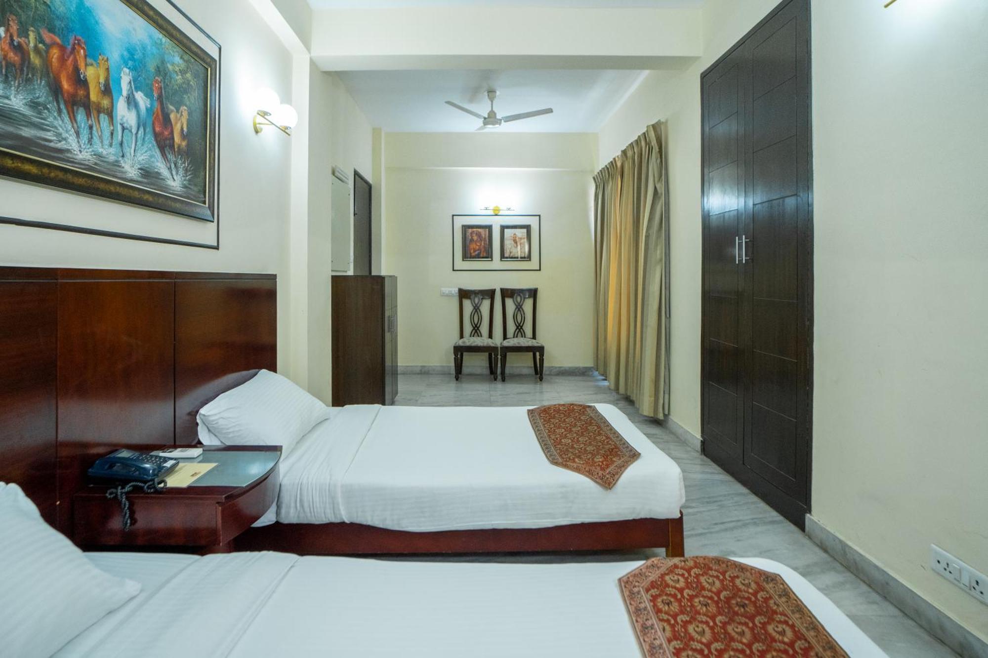 Enkay Residency V Block-cyber Apartment Gurgaon