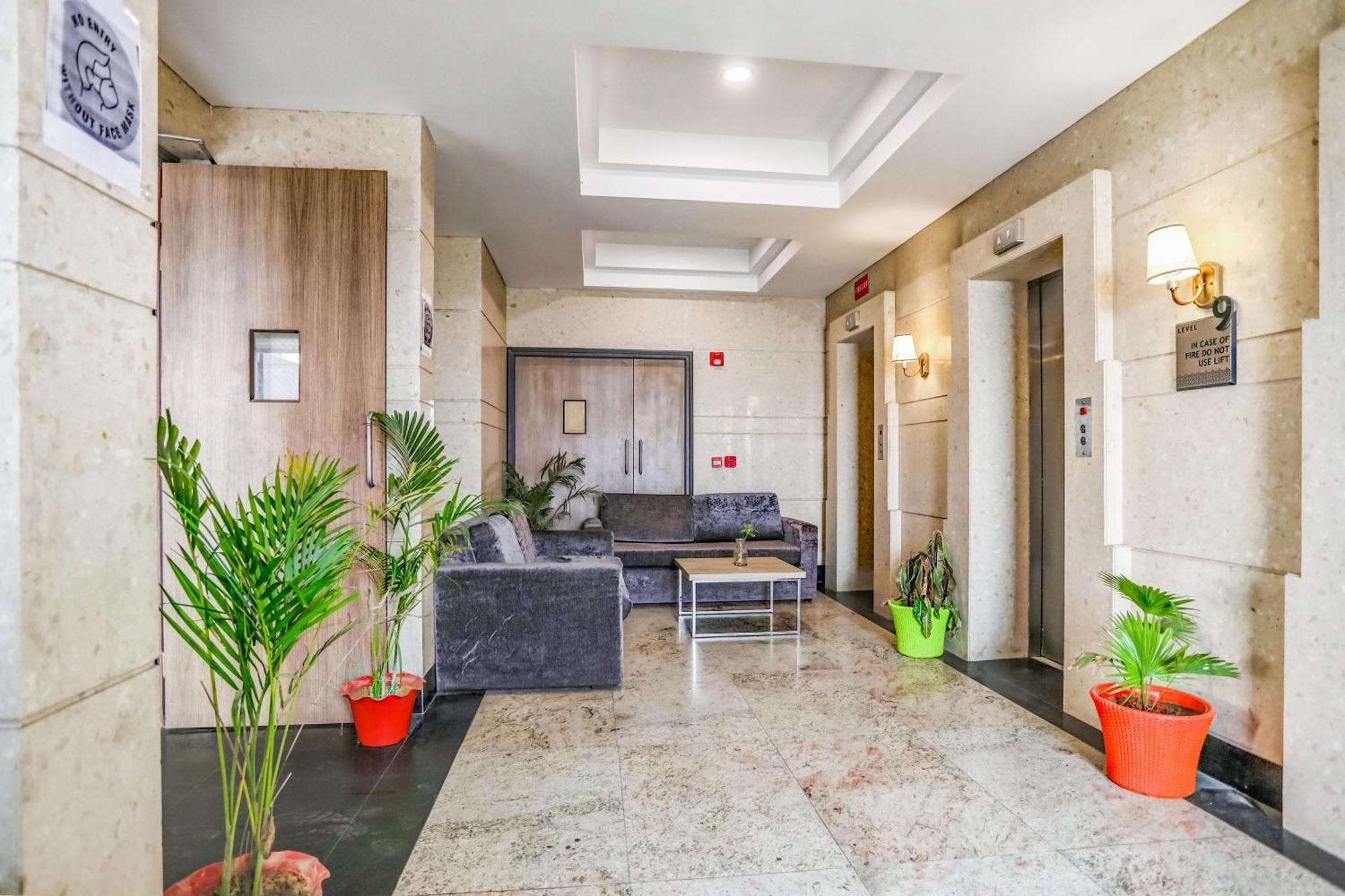 Collection O Limewood Hotel 3*