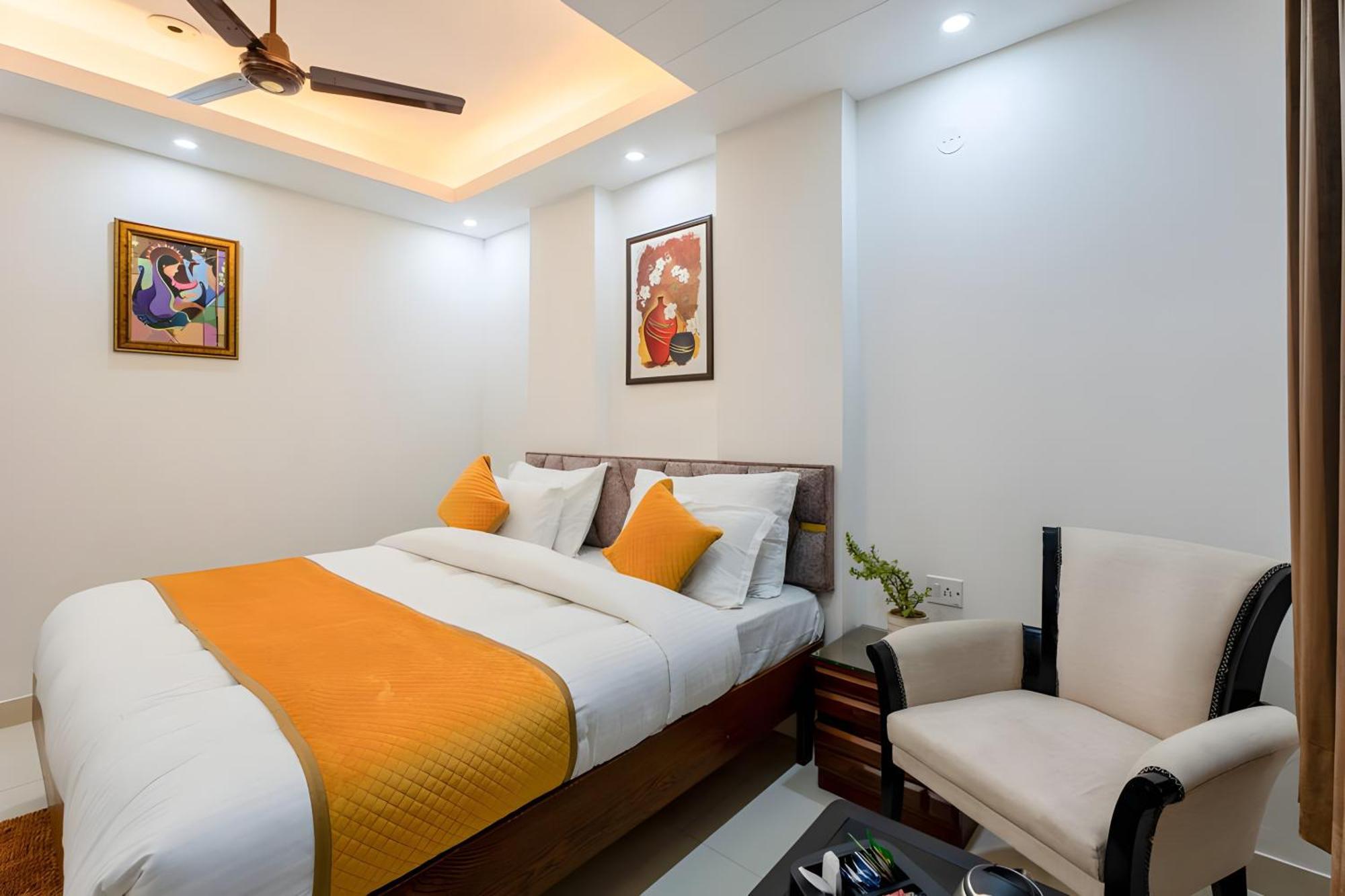 Cozystays 4*