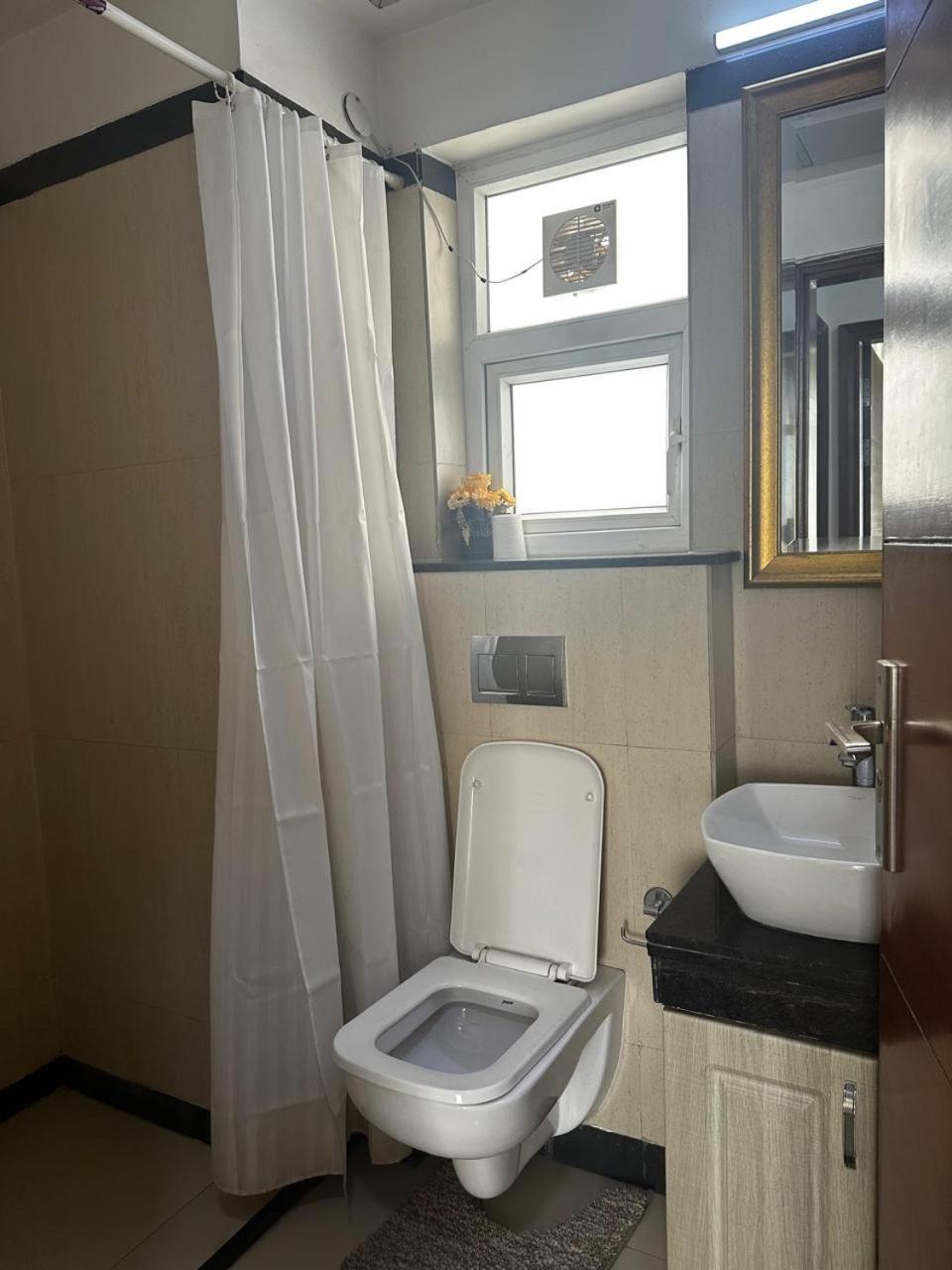 Apartment Luxury Living Expert Fully Furnished