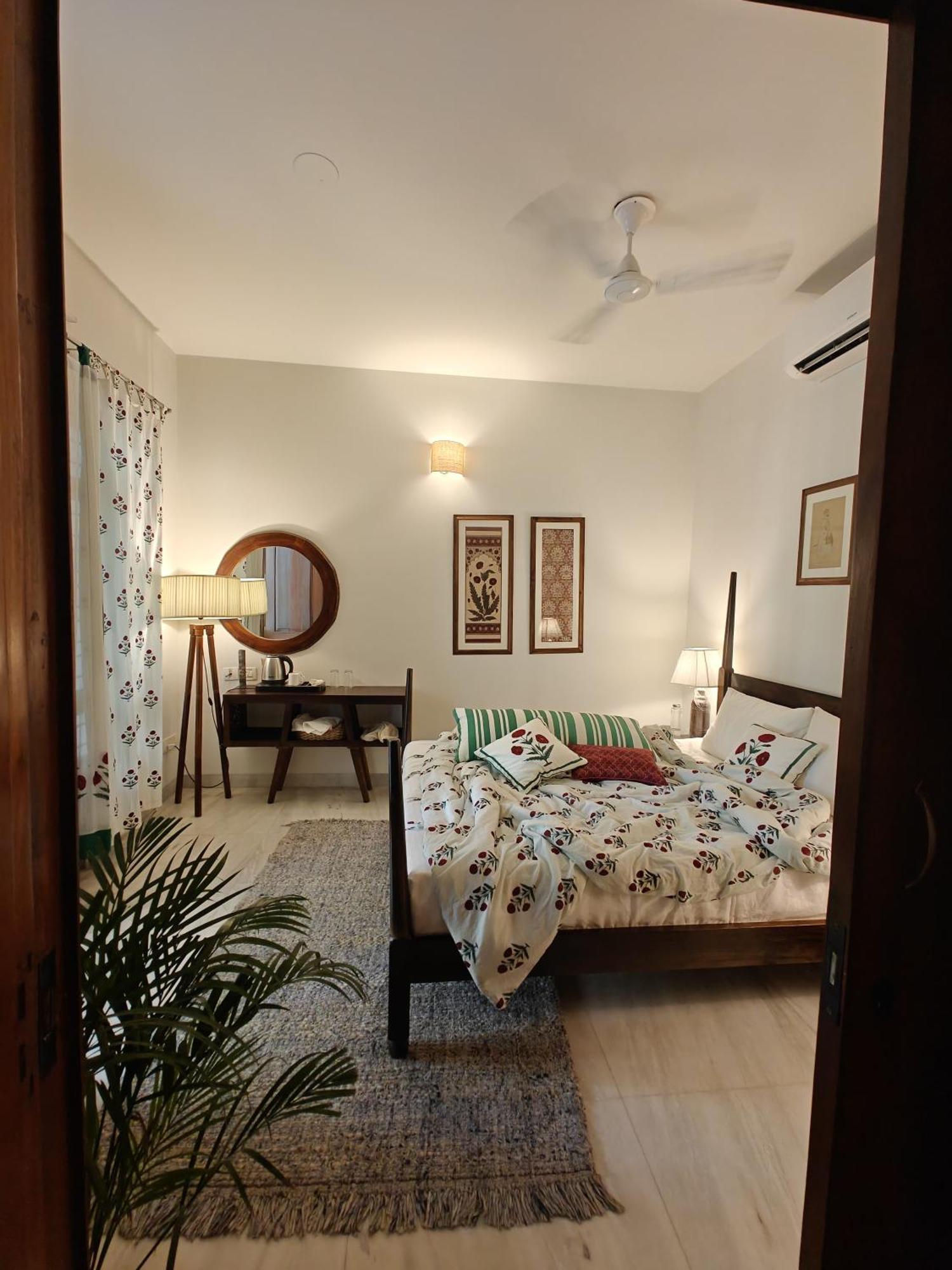 Art Kothi *