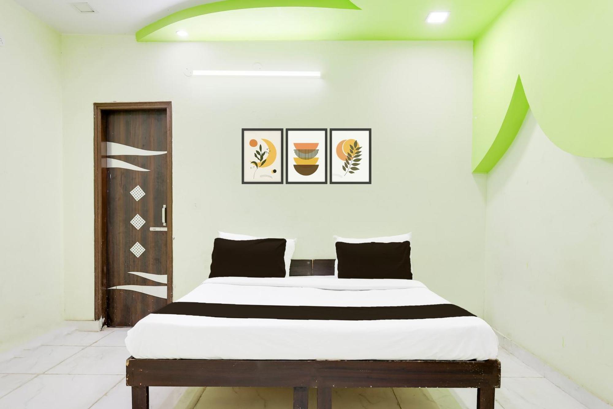 O Circle Residency Hotel