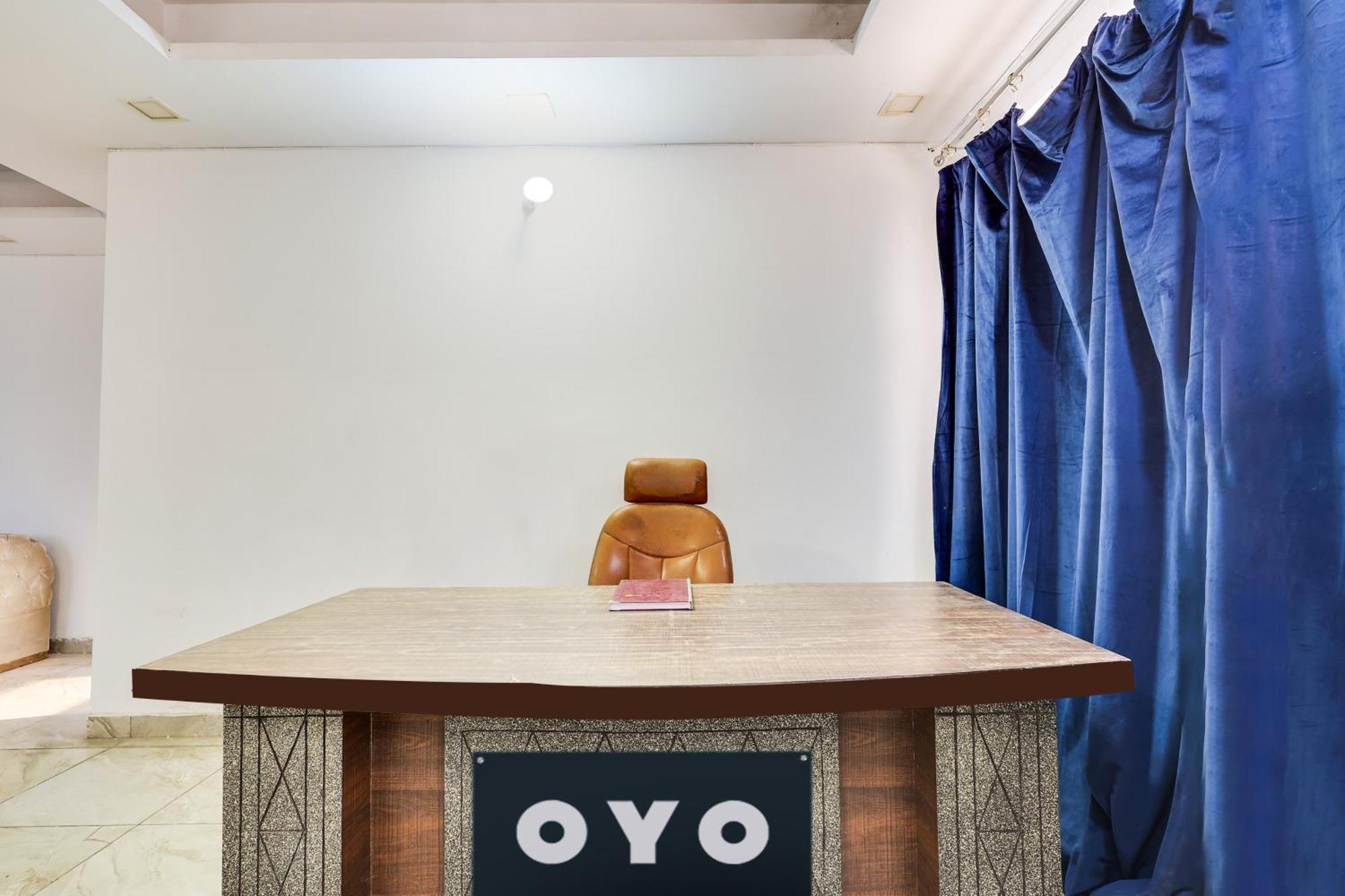 Hotel O Circle Residency Gurgaon