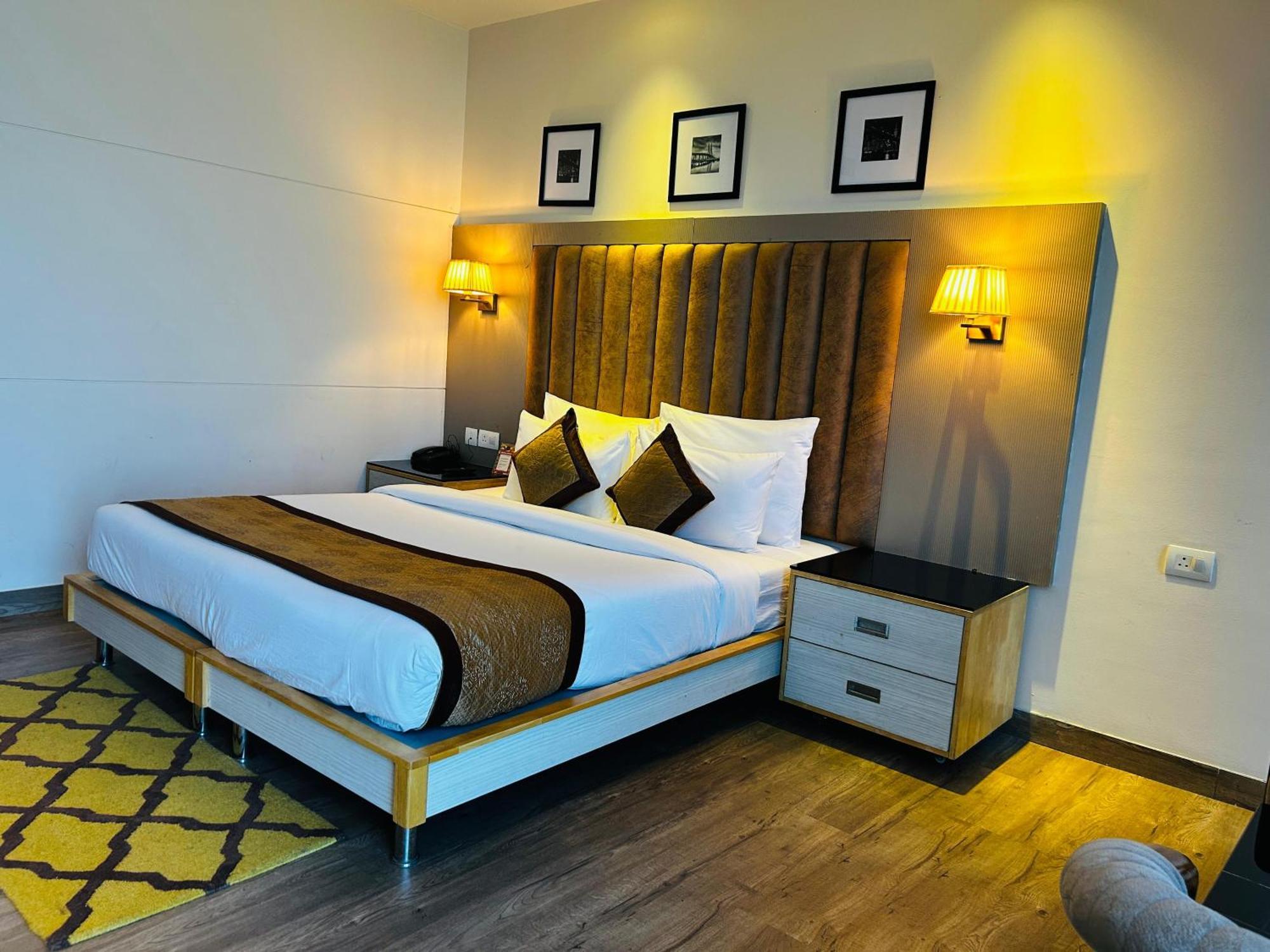 Hotel Sakura Gold