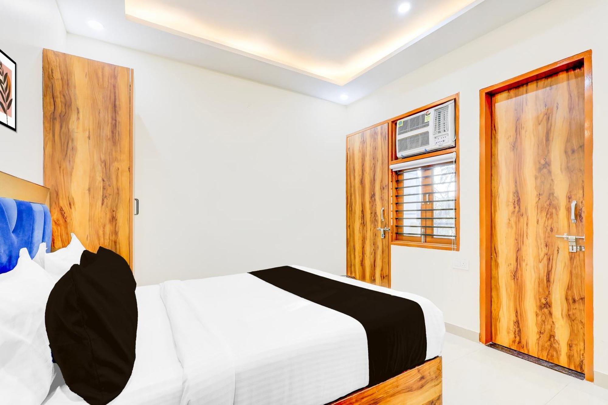 O Blu Plaza 3* Gurgaon
