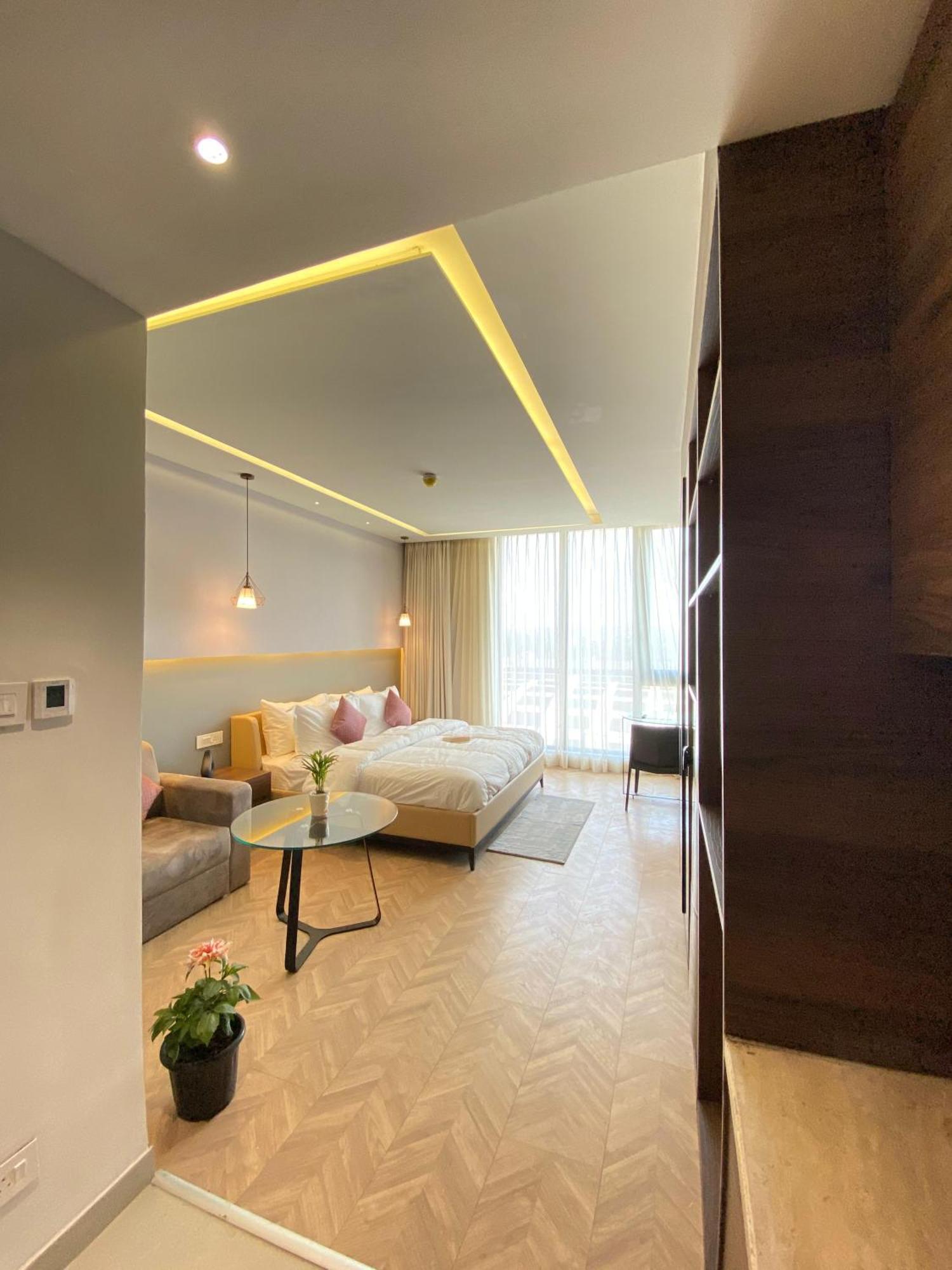 Elegant In * Gurgaon