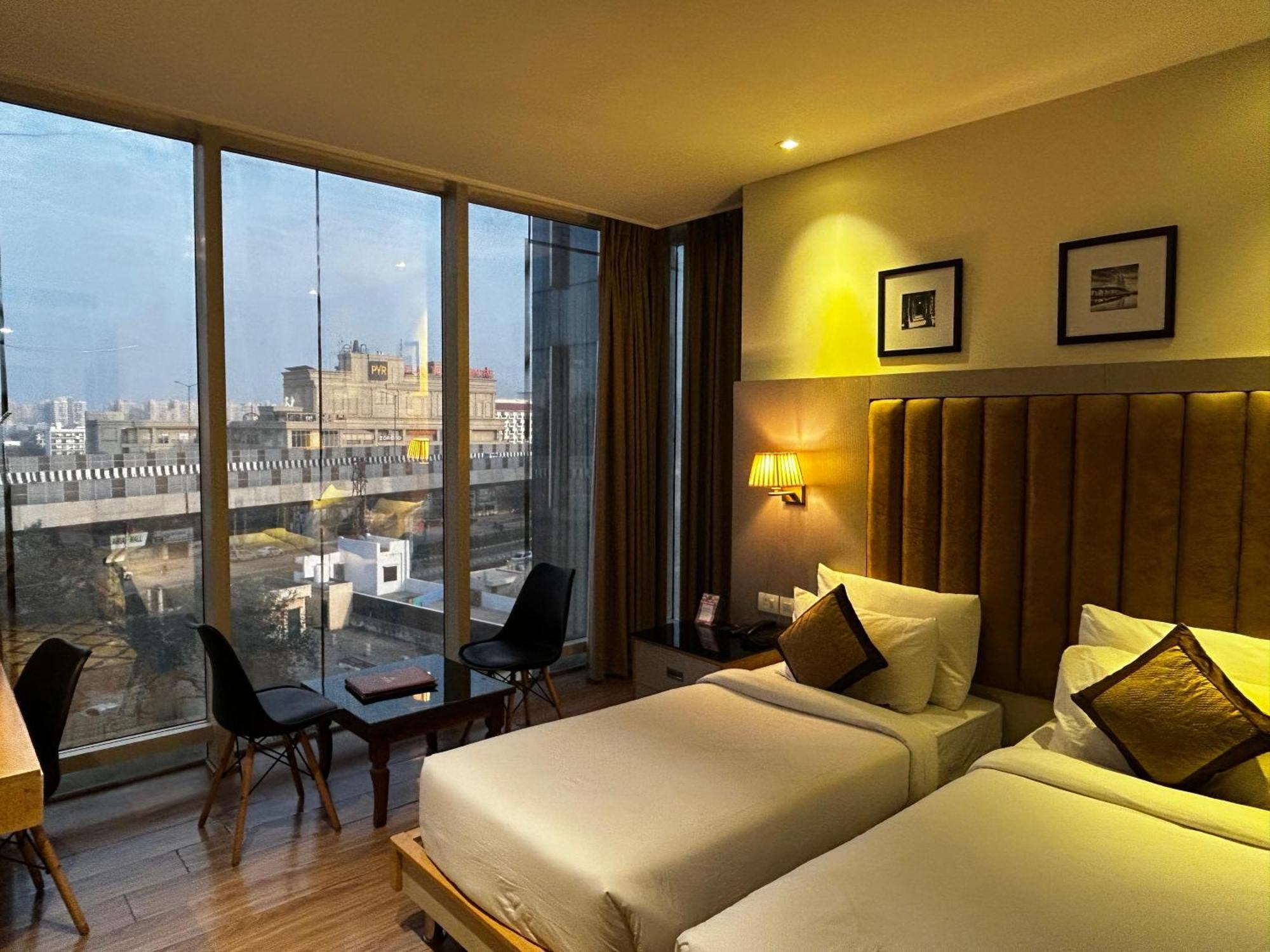 Sakura Gold 4* Gurgaon