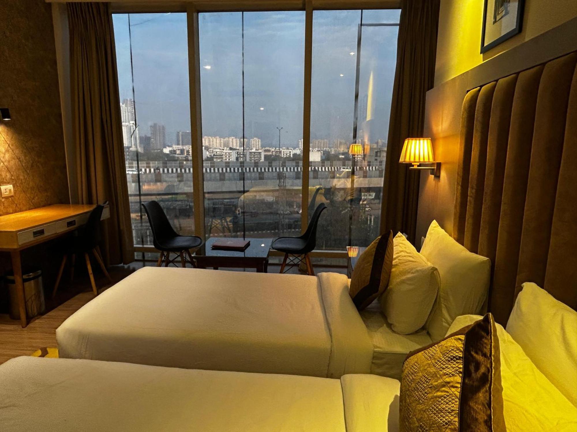 Sakura Gold Hotel