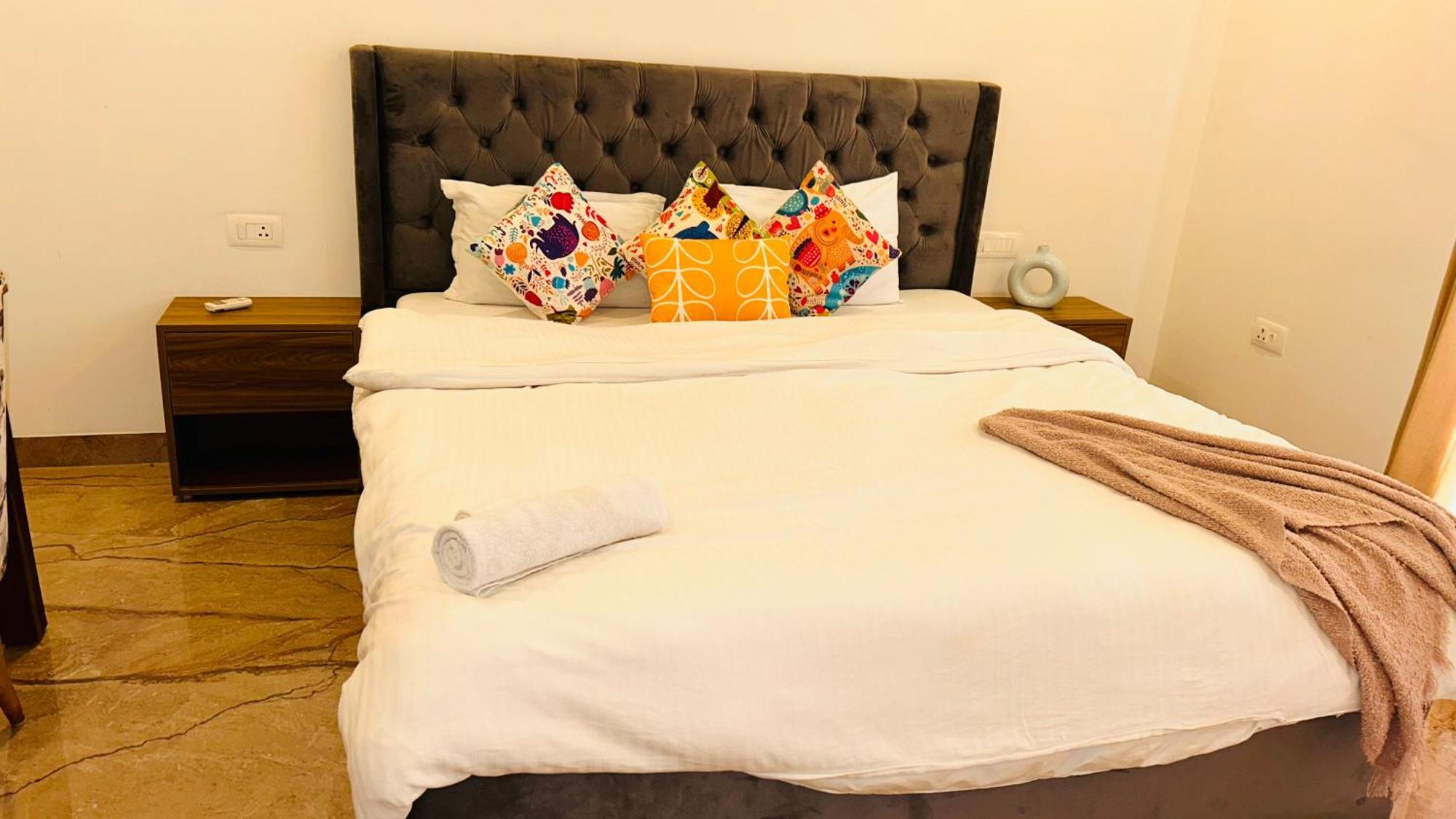 Liv Regalia - Medanta Gurgaon