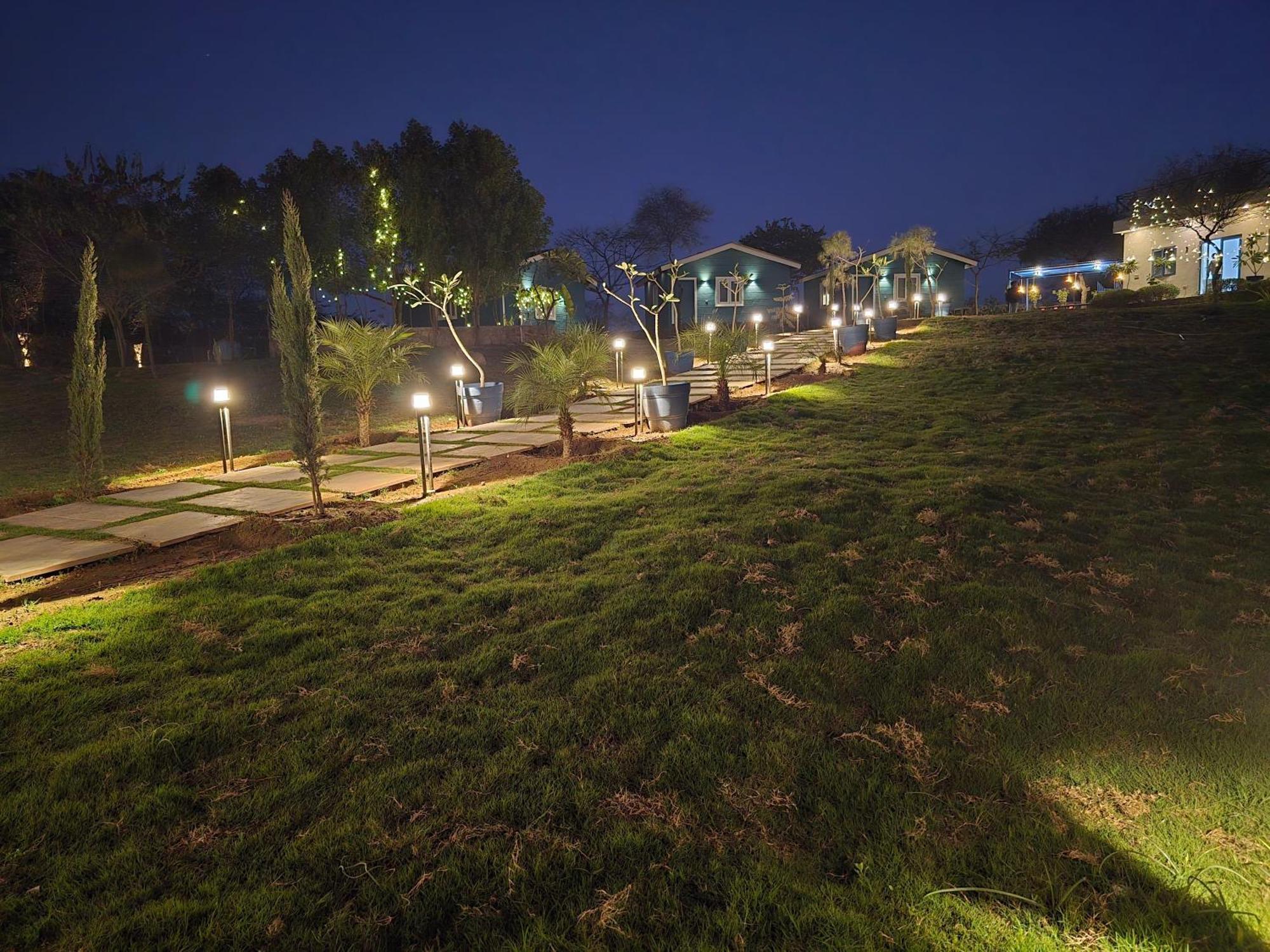 Benzila Farm stay *
