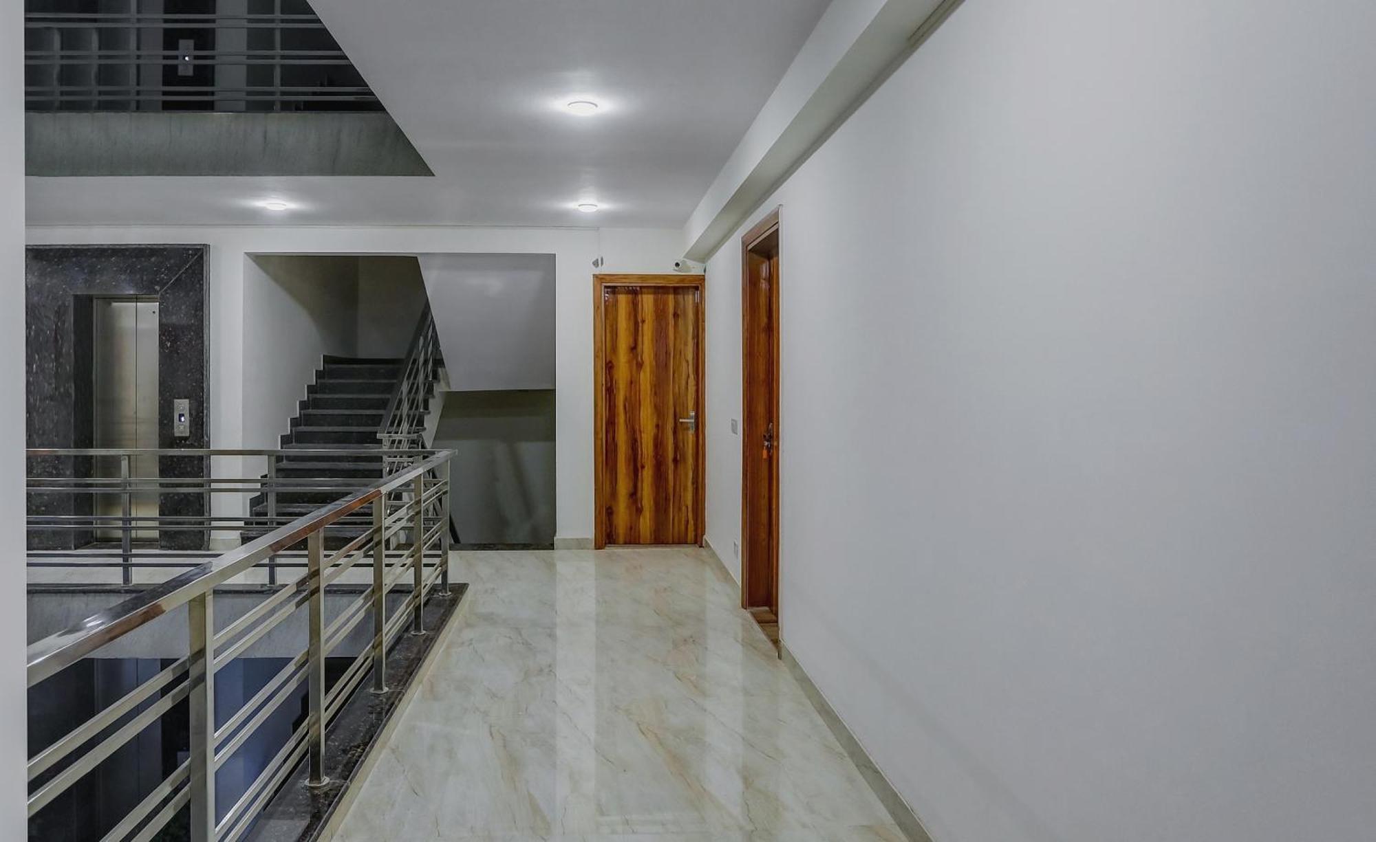 Collection O The Doors Near Appu Ghar Gurgaon