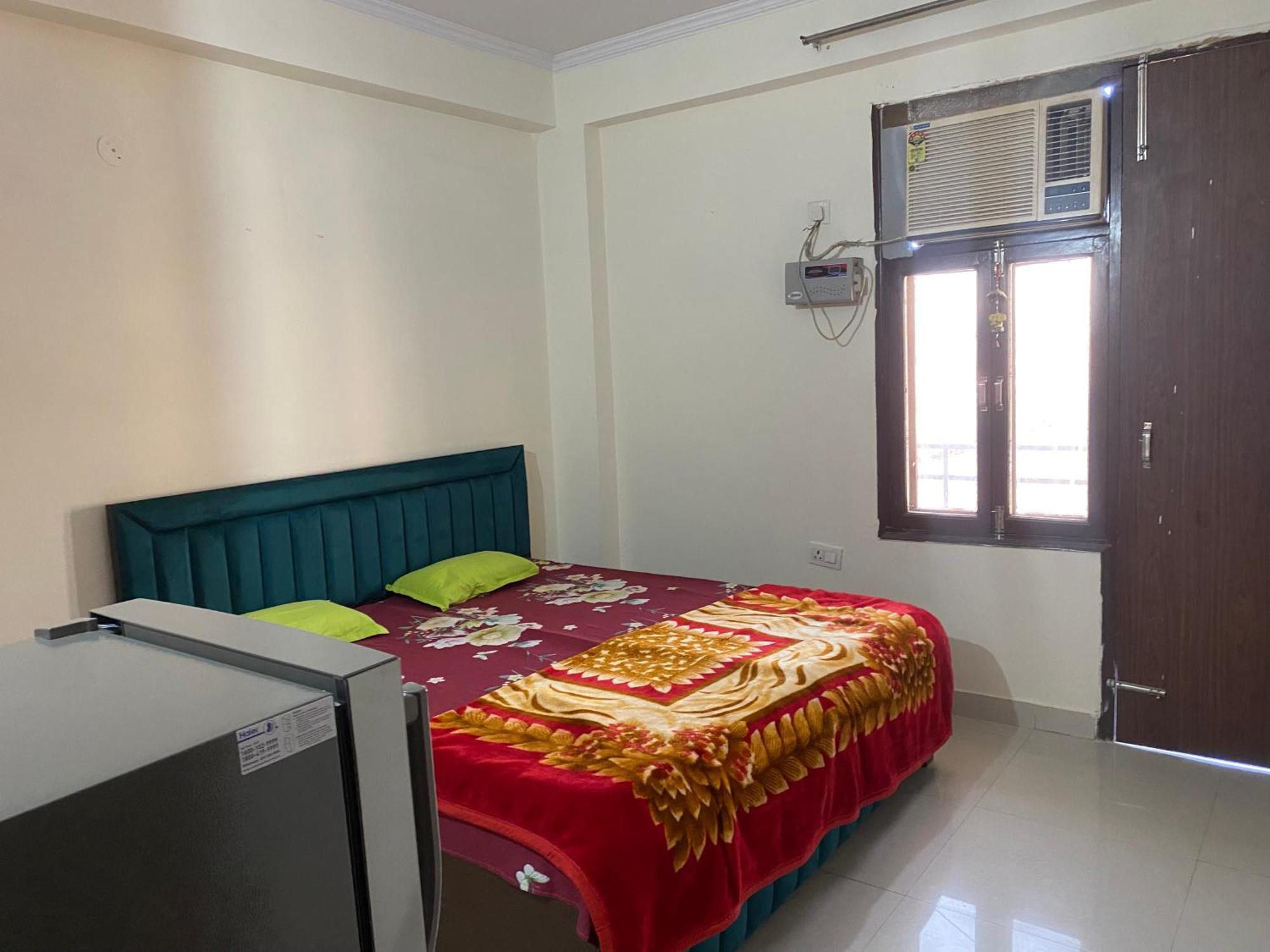 Apartment Cozy 2 Bhk Flat In Gurgaon