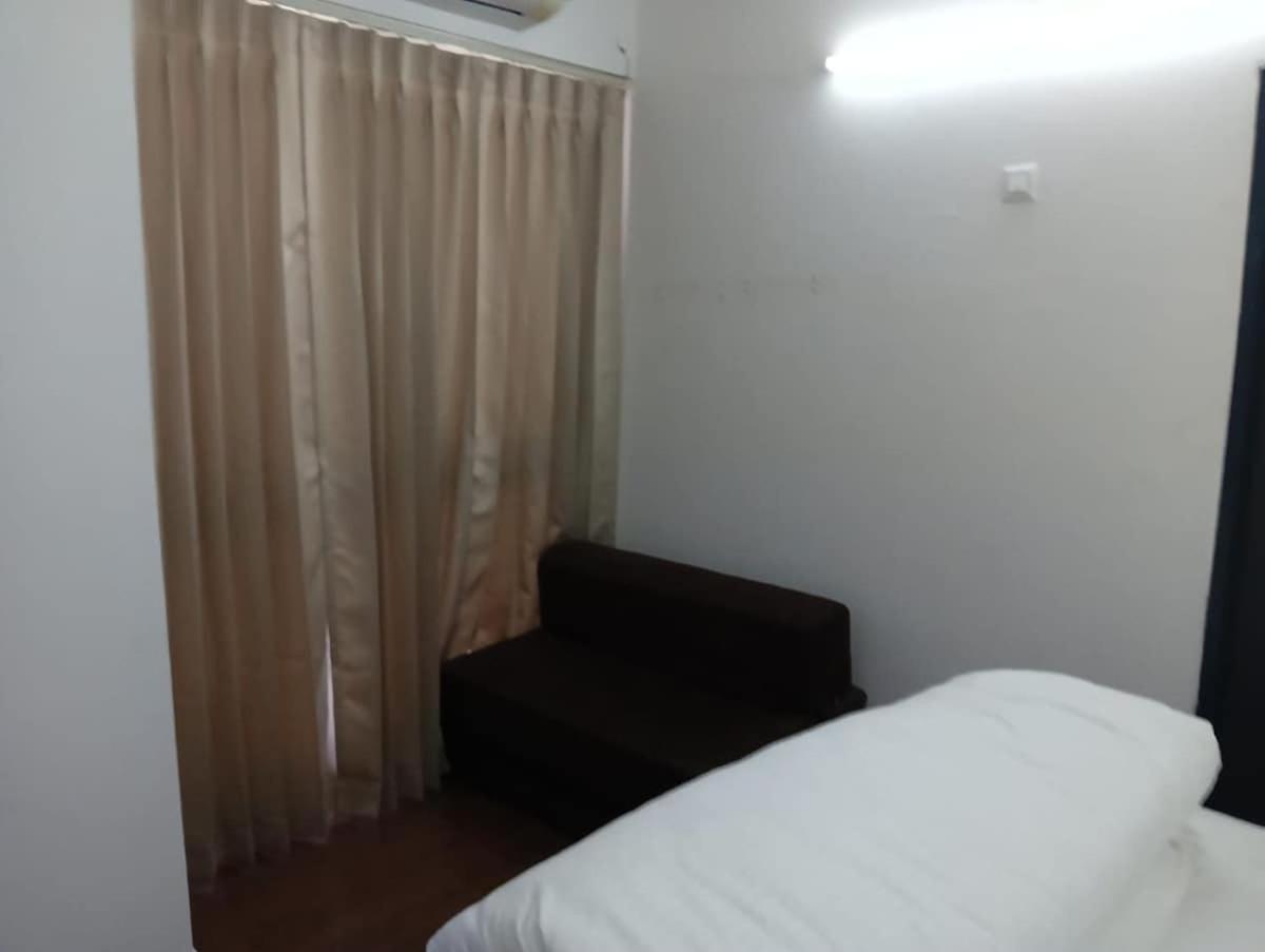 Apartment Dwarka Express