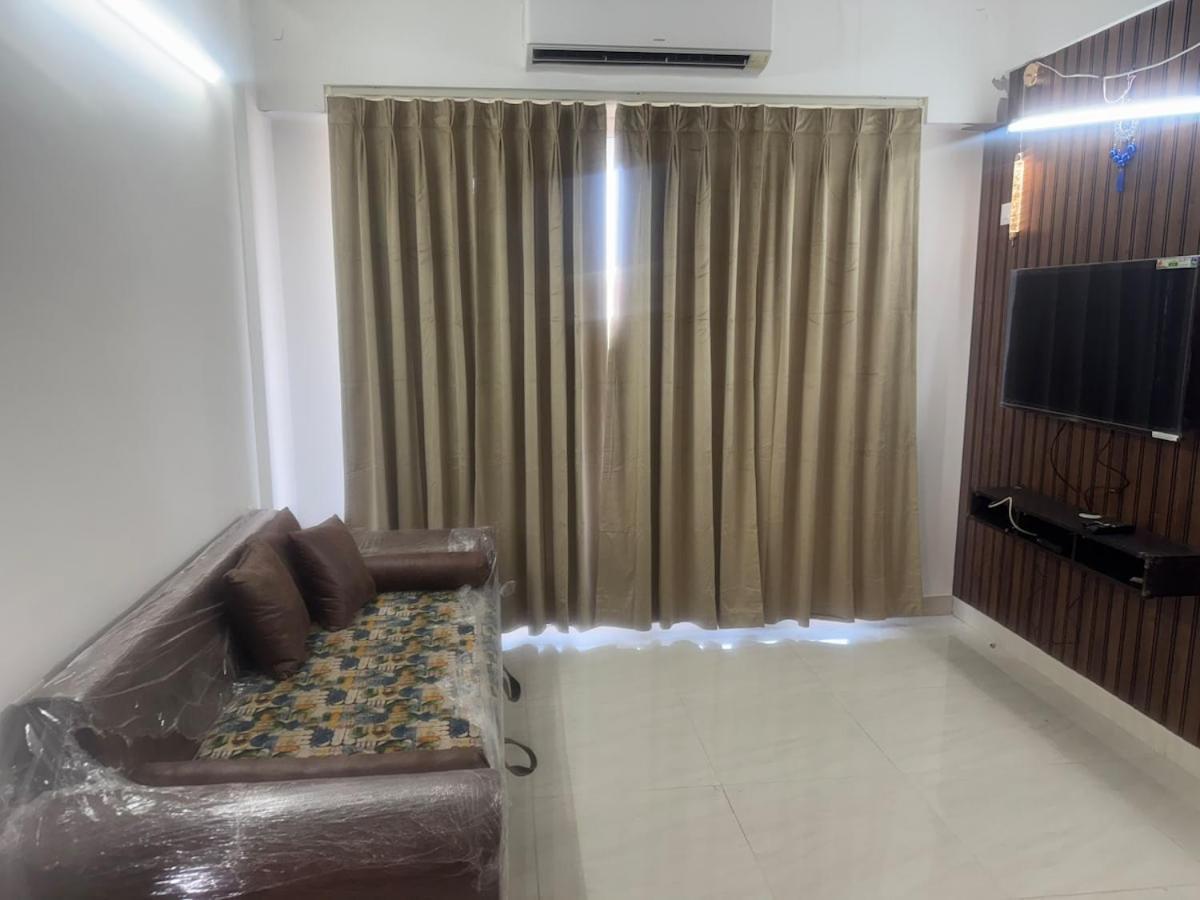 Apartment Dwarka Express