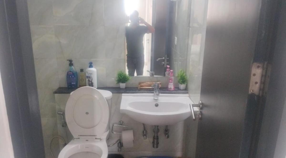 Dwarka Express Apartment