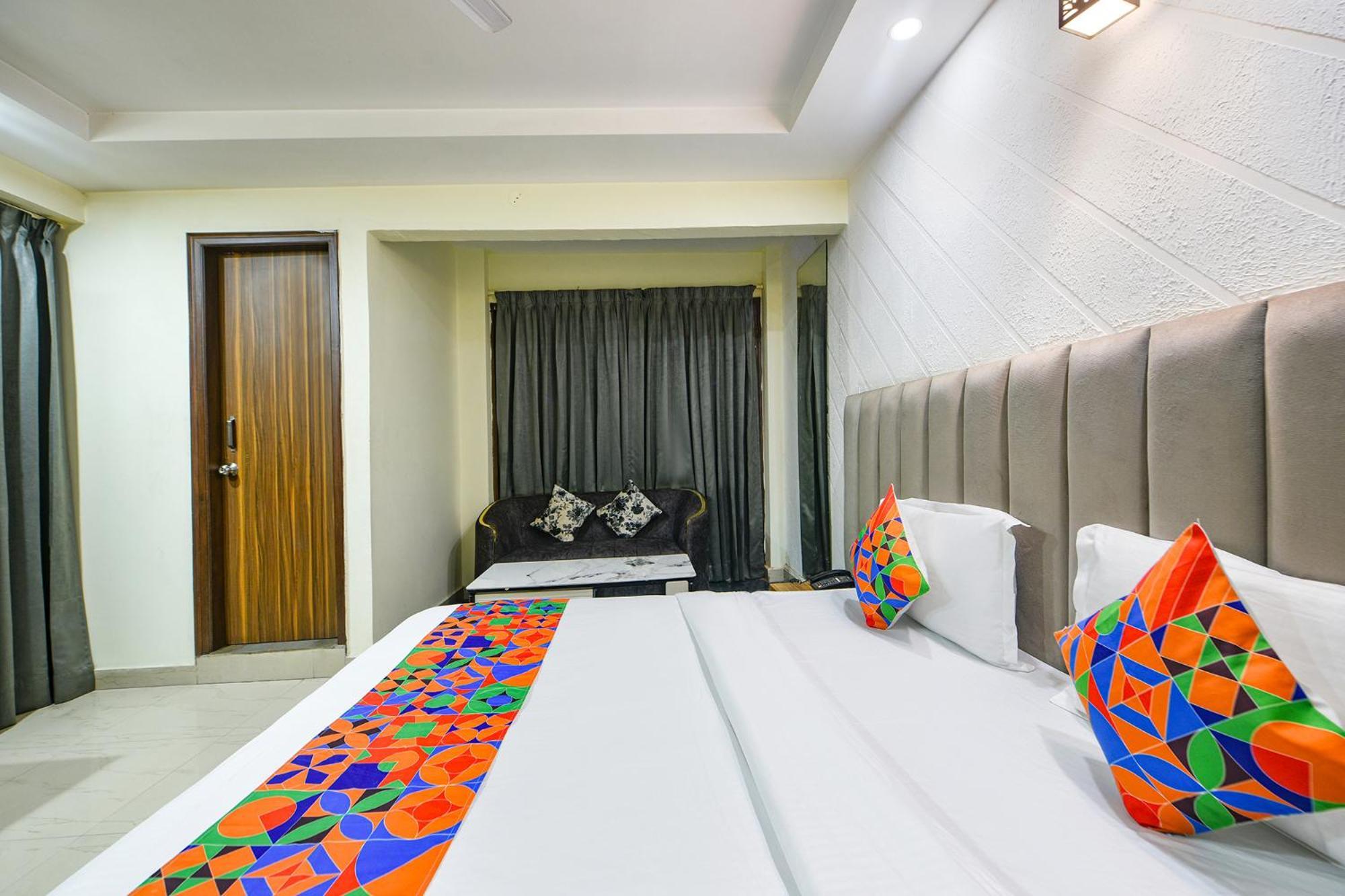 Fabhotel Dm 45 - Nr Millenium Center Metro Gurgaon