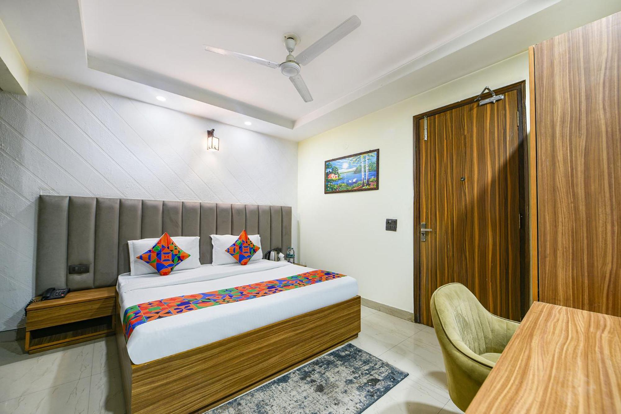 Hotel Fabhotel Dm 45 - Nr Millenium Center Metro