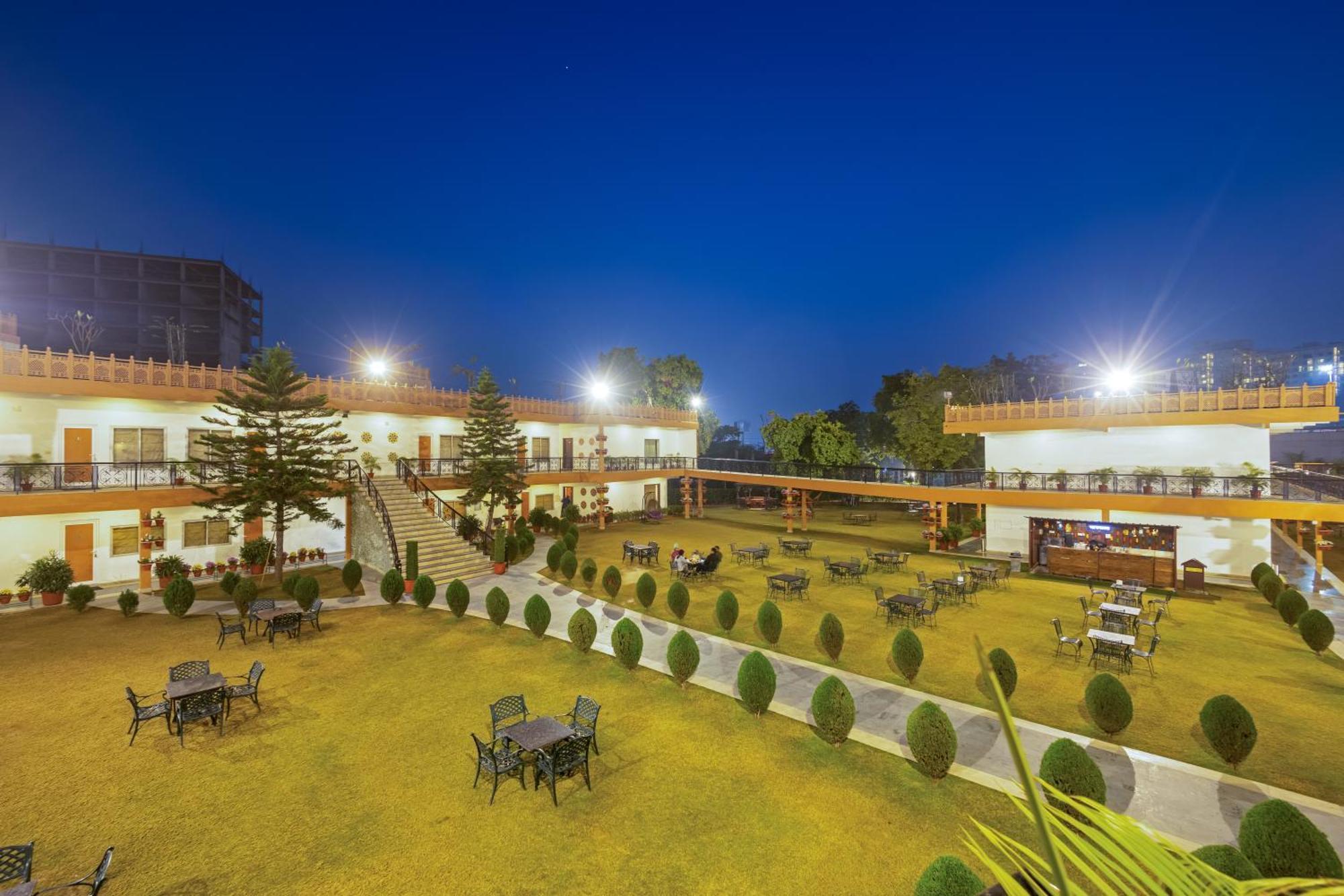 Aapno Ghar & Amusement Park