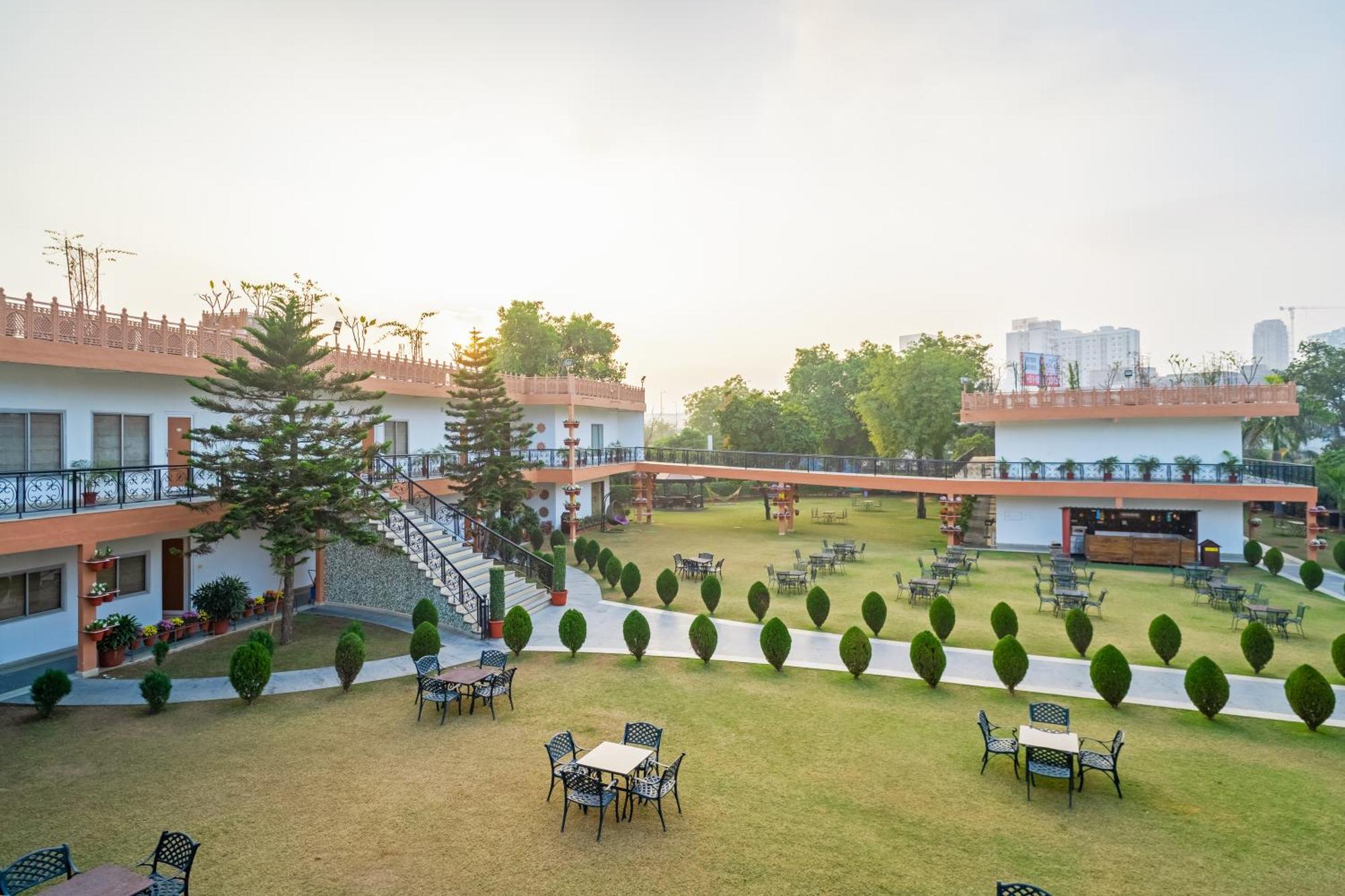 Aapno Ghar & Amusement Park Resort Gurgaon
