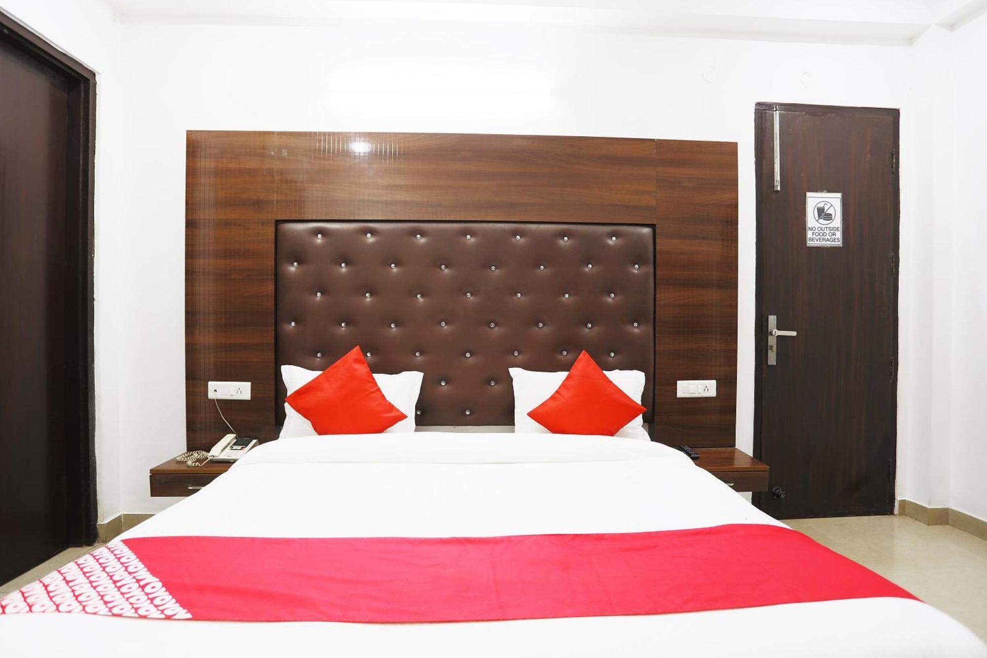 Hotel Collection O Tipsyy 014