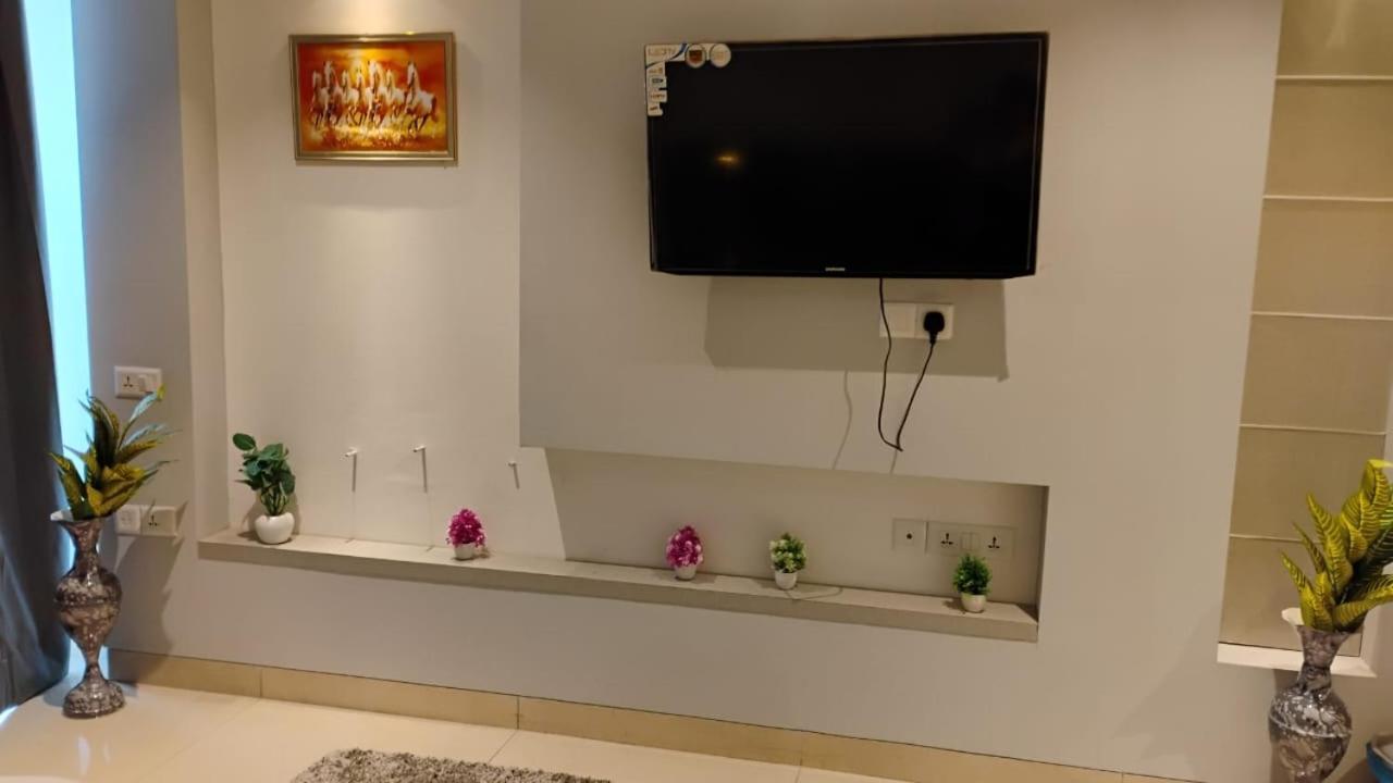 Sweet & Cozy Gurugram Gurgaon