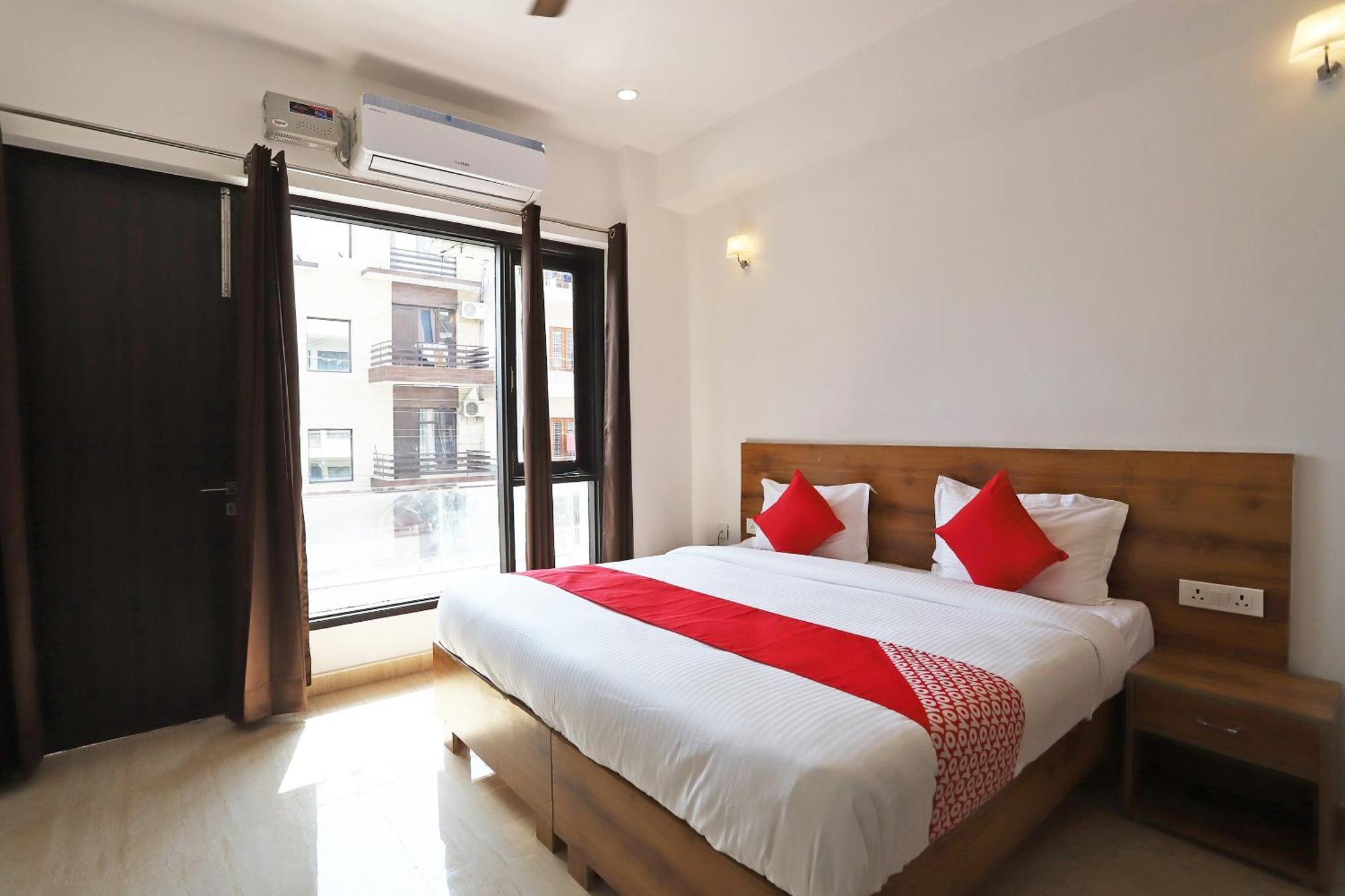 Hotel O Habitat Gurgaon