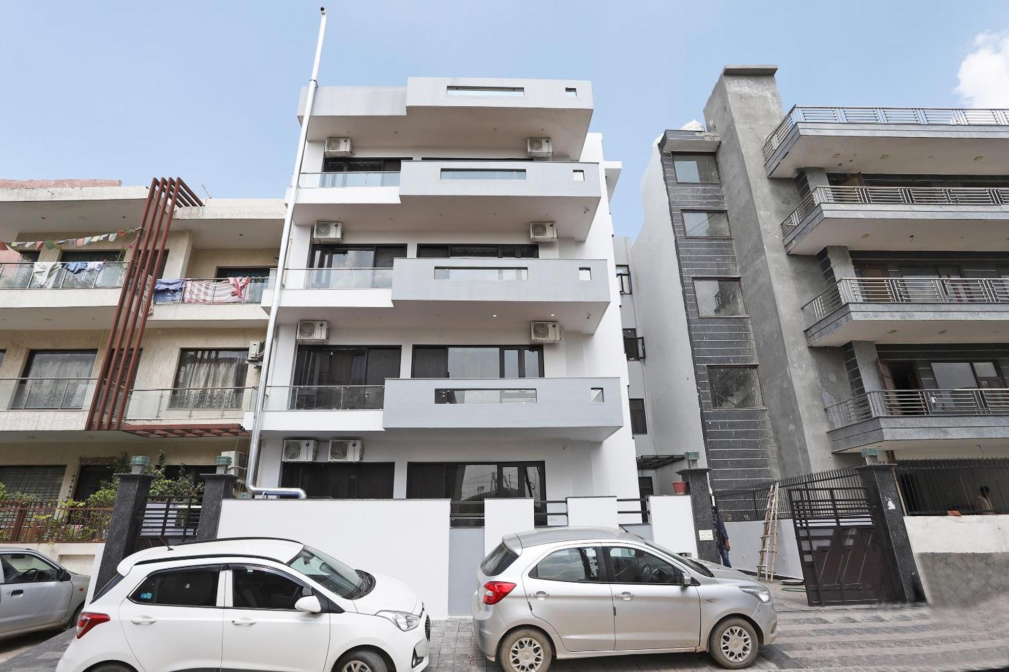 Hotel O Habitat Gurgaon