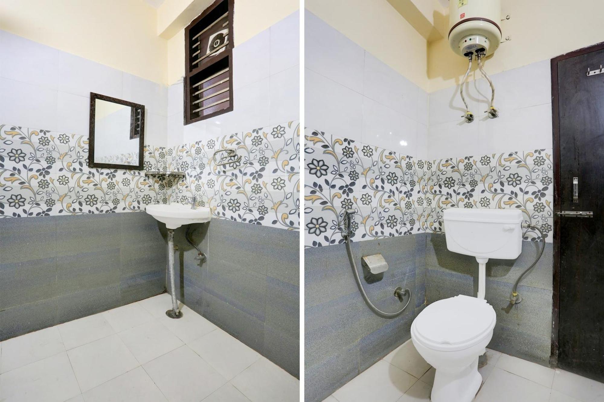 Super O Sheetla Colony 3* Gurgaon