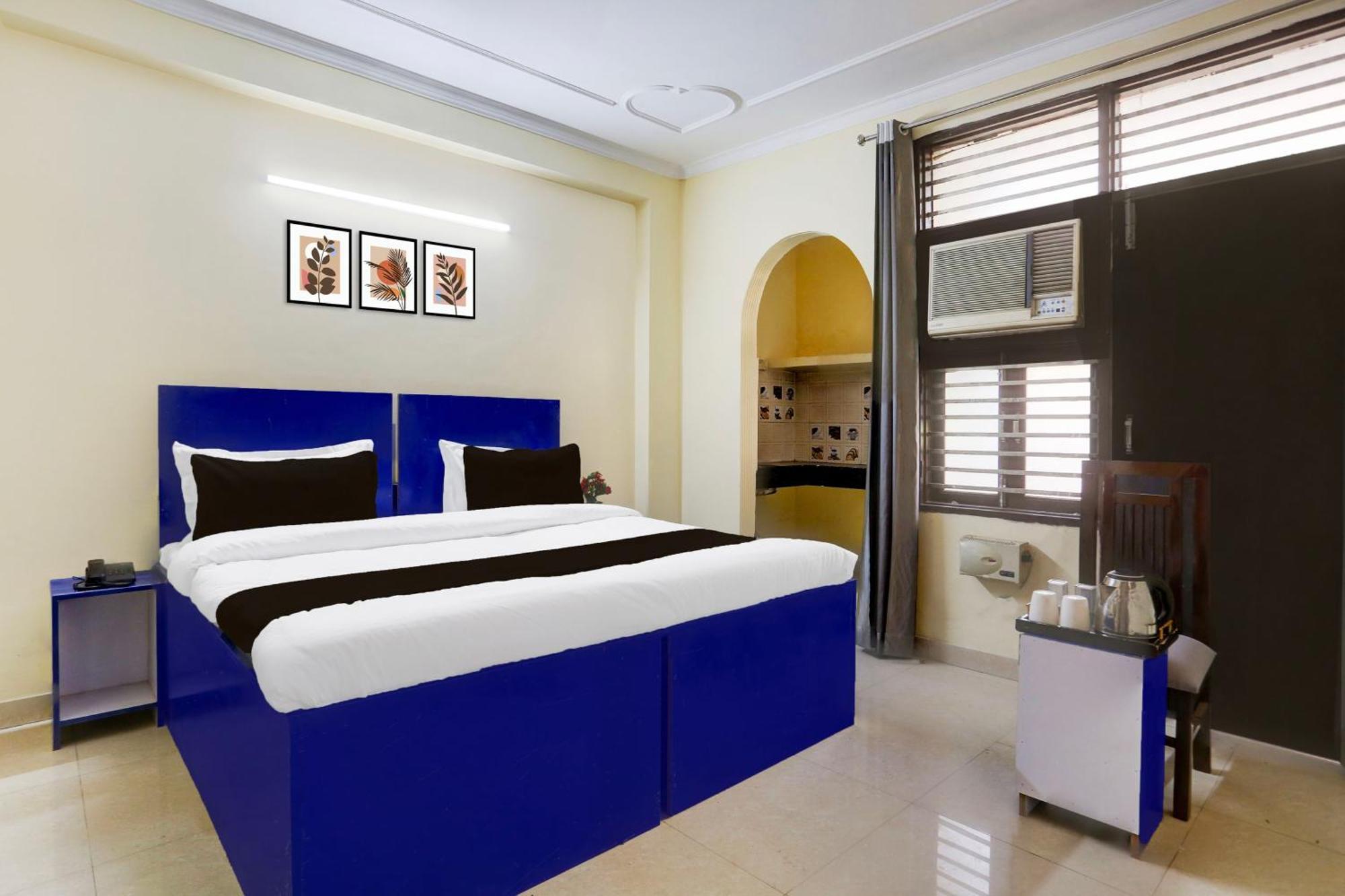 Hotel Super O Sheetla Colony