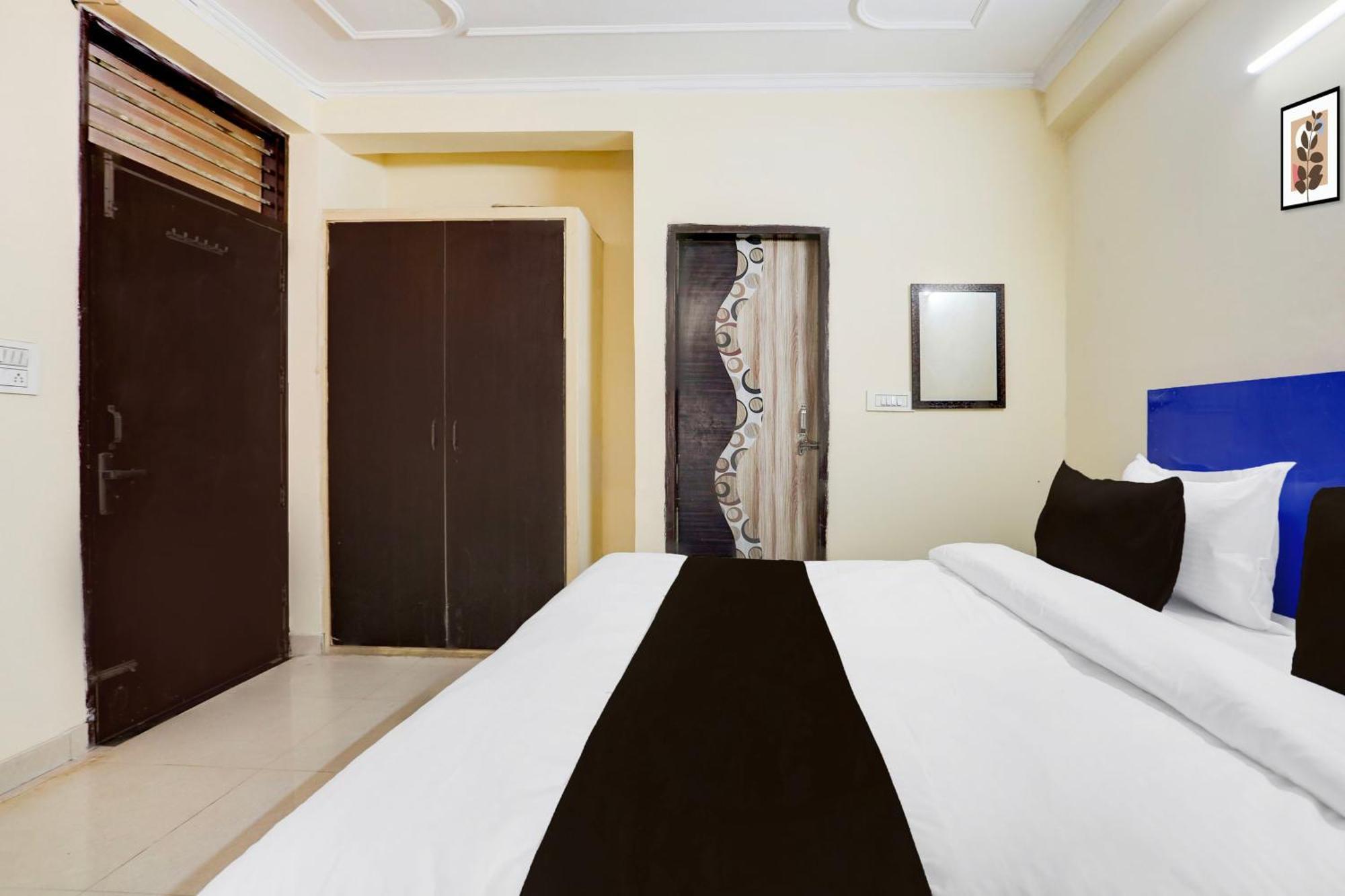 Hotel Super O Sheetla Colony Gurgaon
