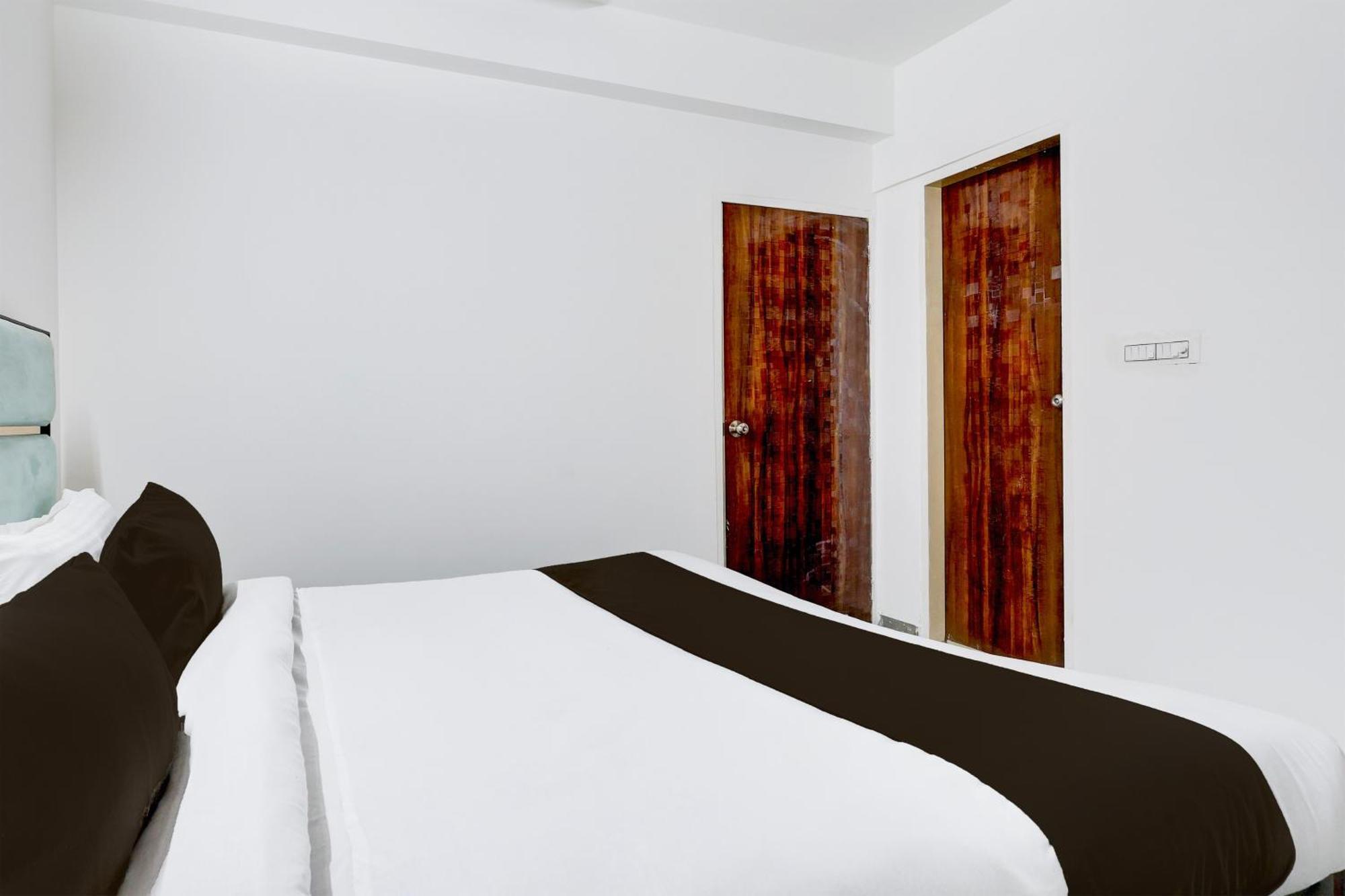 O Swastik Homes Apartment *
