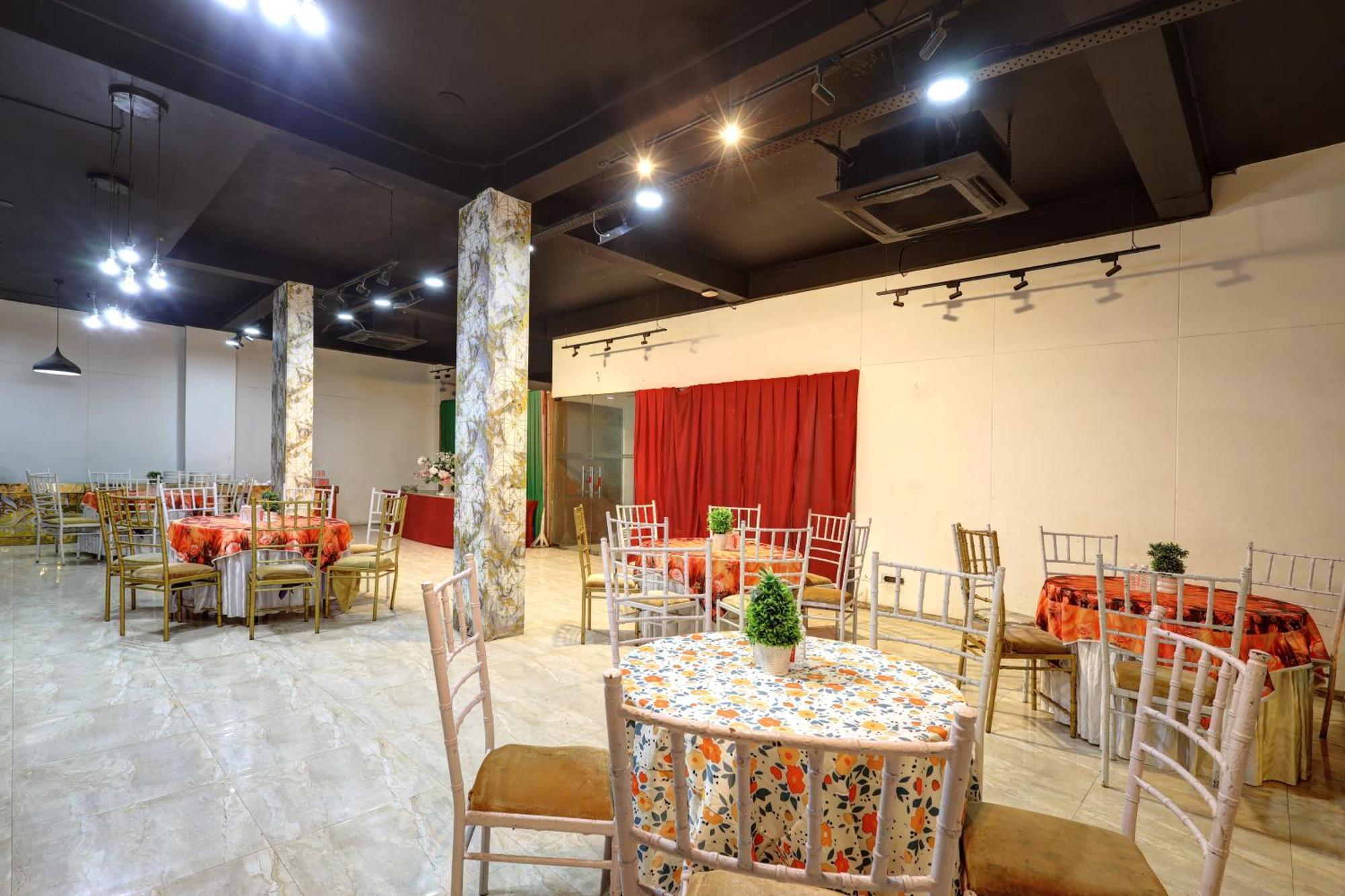 Hotel Wedlock Sector 47 Gurgaon