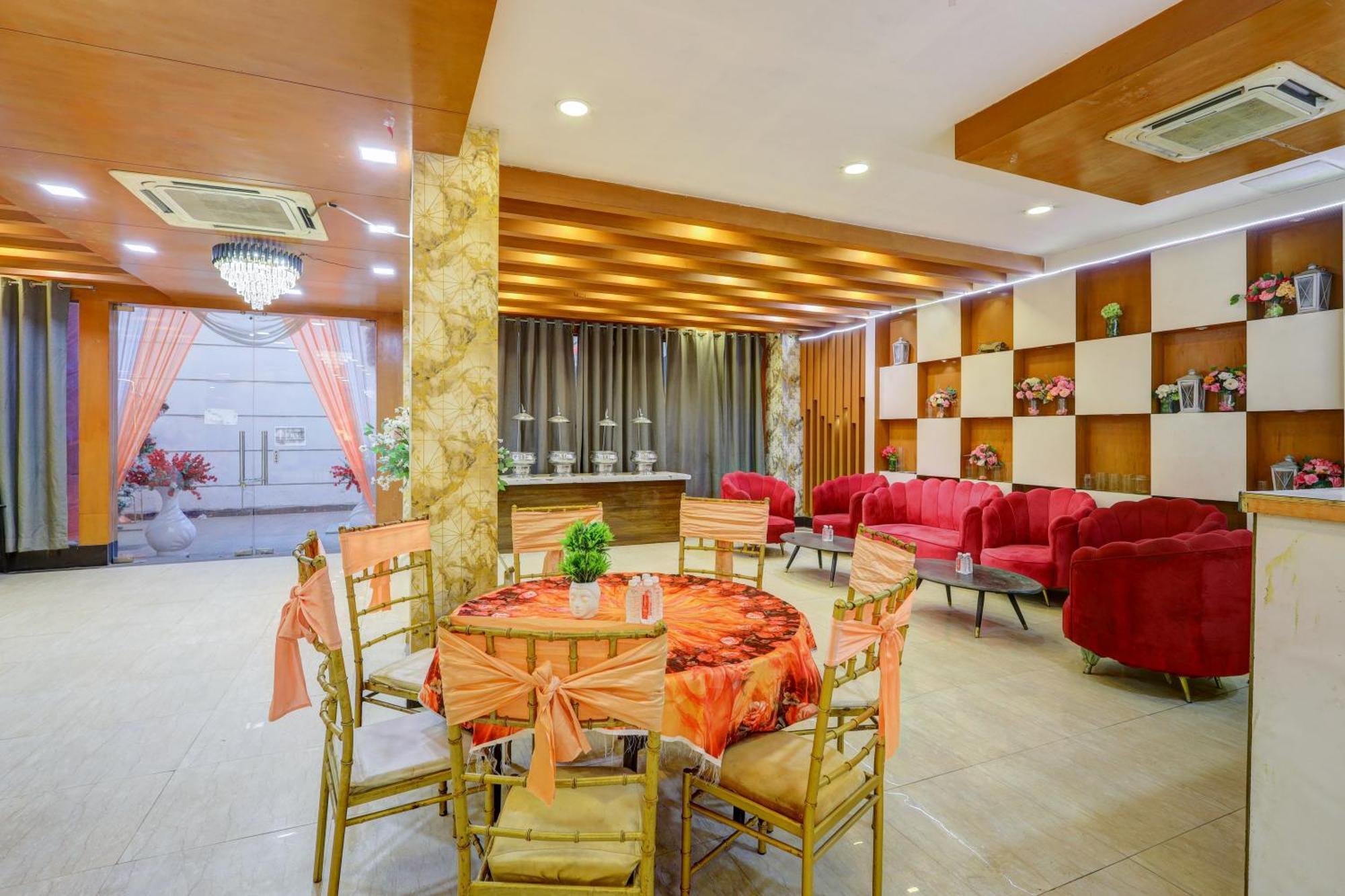 Wedlock Sector 47 Hotel