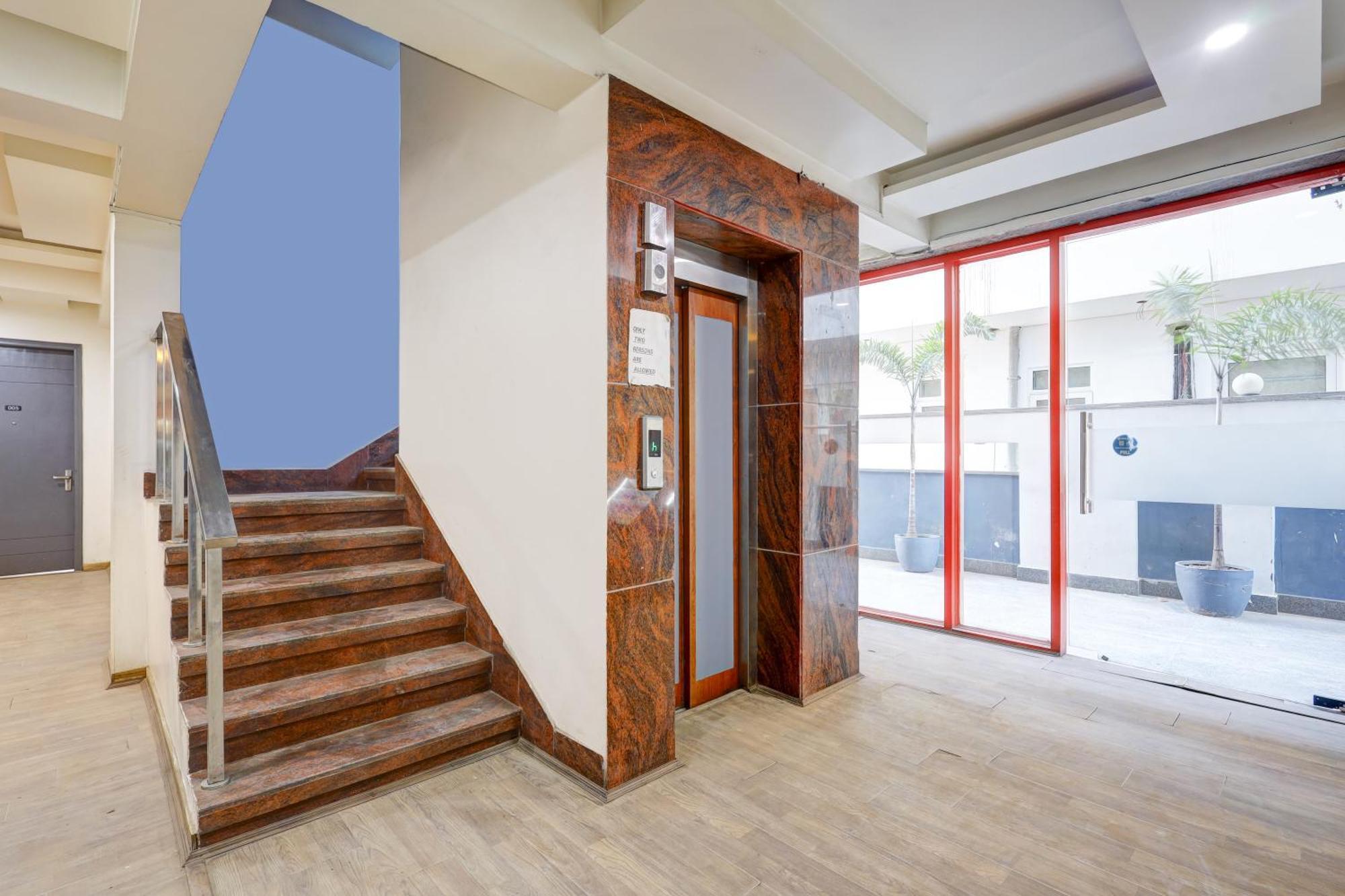 Hotel Wedlock Sector 47 Gurgaon