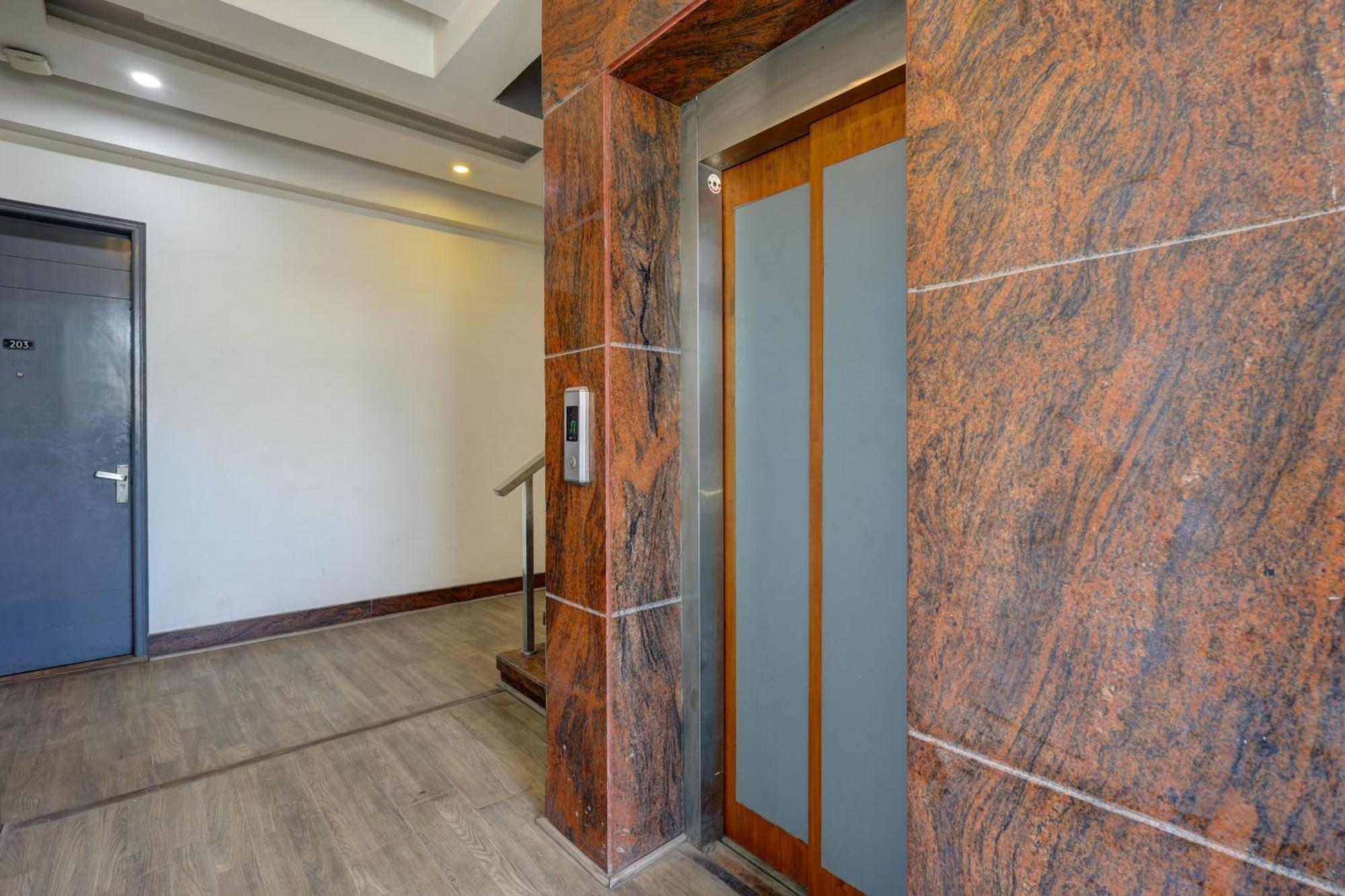 Hotel Wedlock Sector 47 Gurgaon