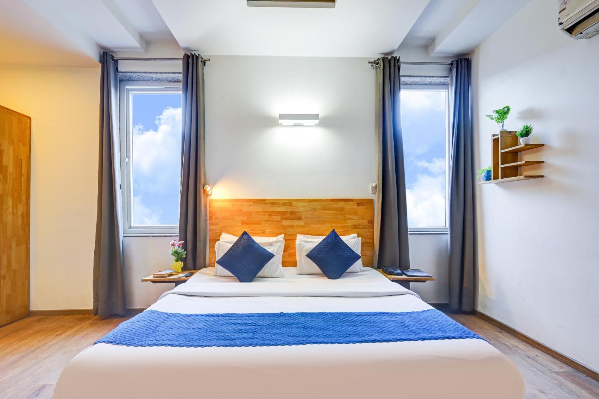 Wedlock Sector 47 Hotel 3*