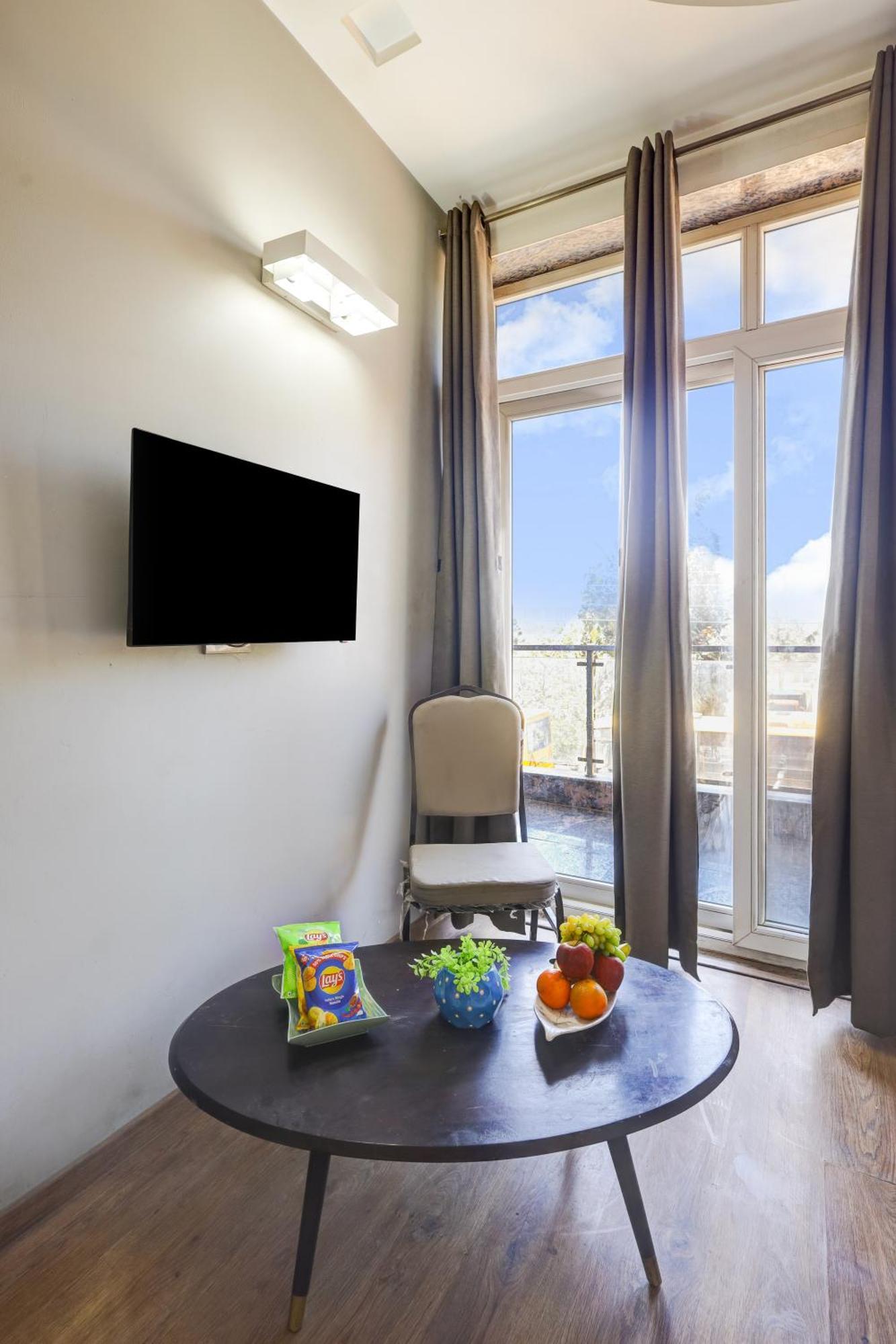 Wedlock Sector 47 Hotel 3*