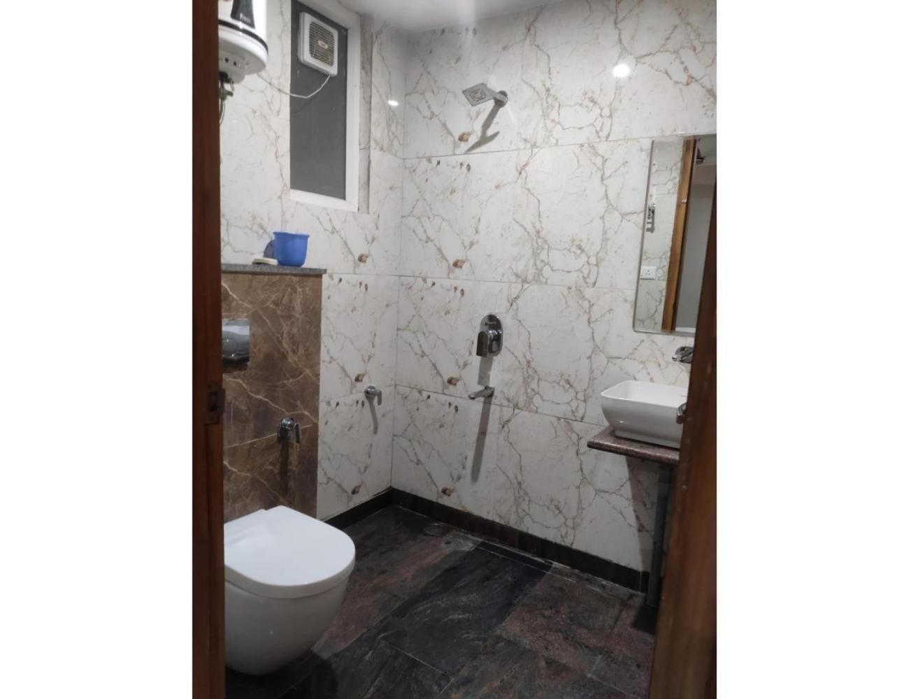 Homestay Singh Residency , *