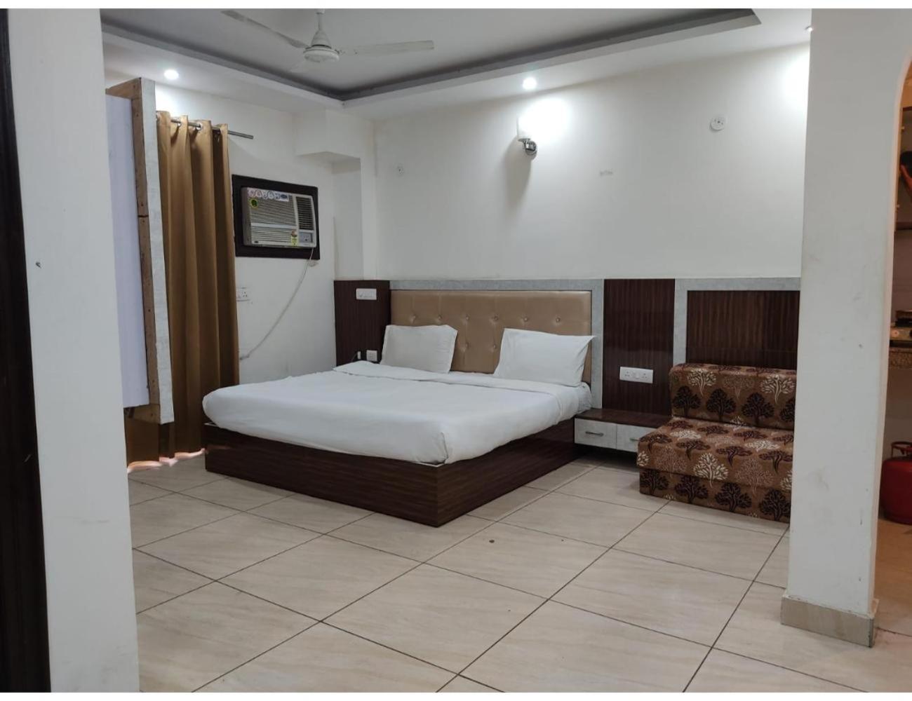 Singh Residency , Homestay Gurgaon