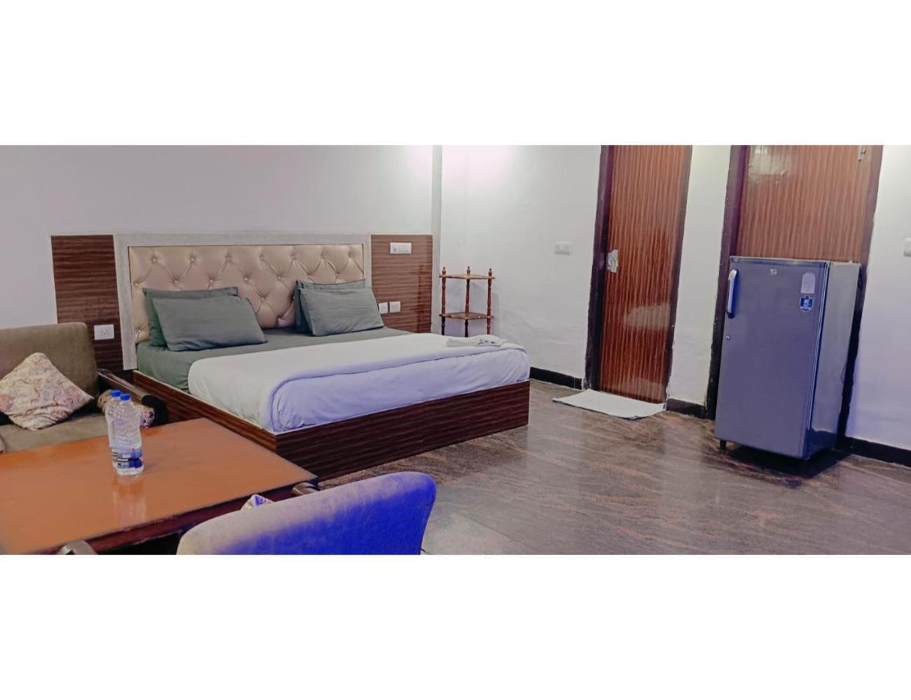 Singh Residency , Gurgaon