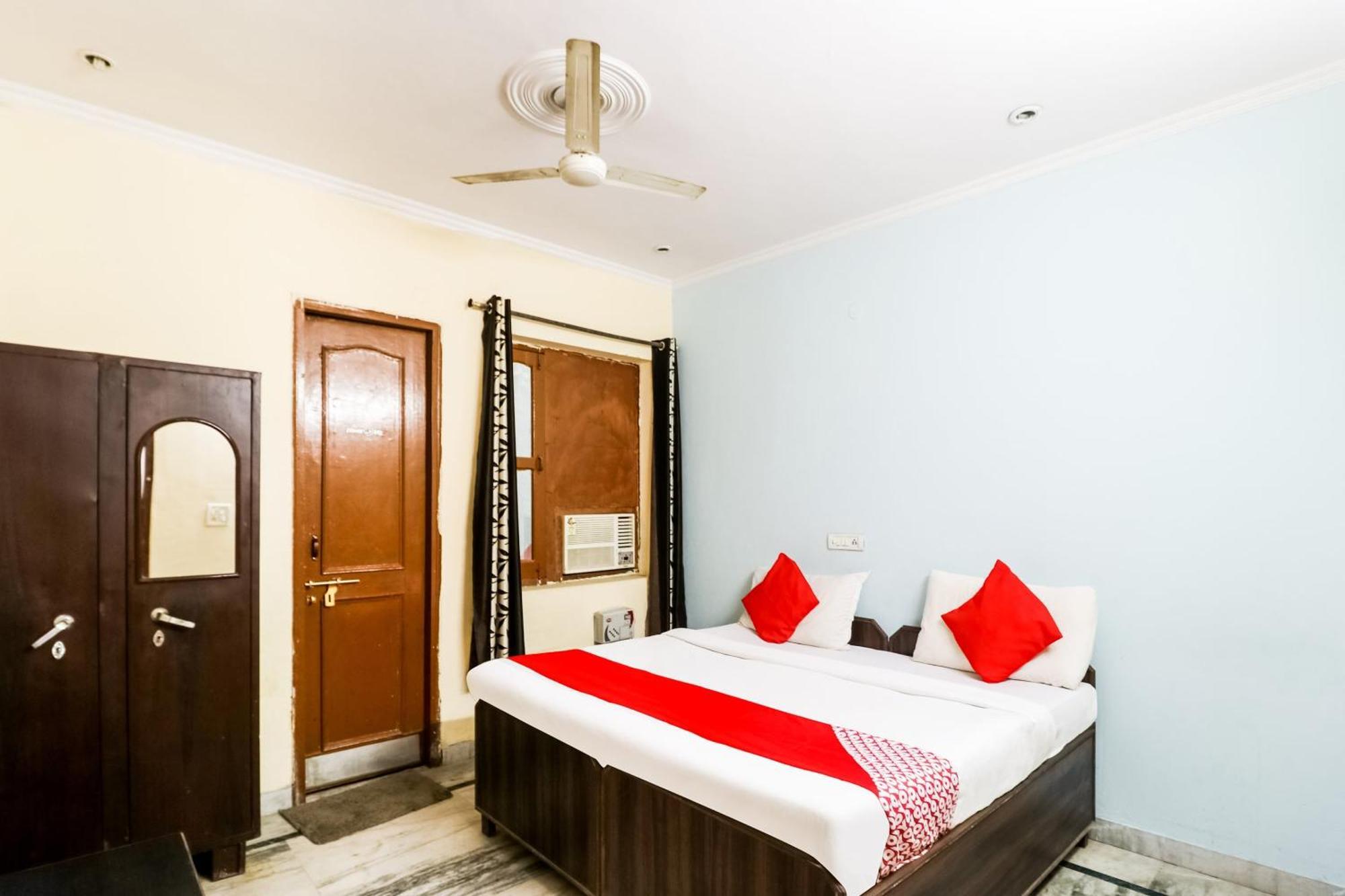 Hotel O Maurya Residency Gurgaon