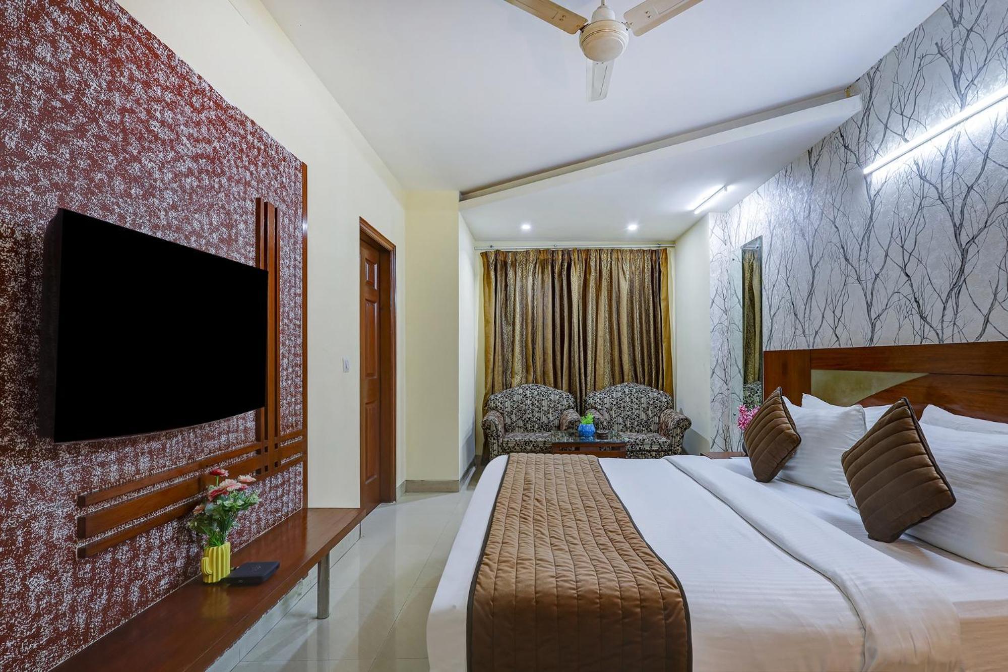Fabhotel B Hotel Gurgaon